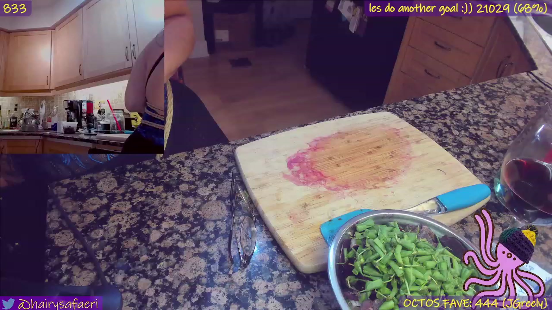 Gallery image thumbnail from HairySafaeri's myfreecams stream on, 11/24/2022, 24:10 image 12 of 20