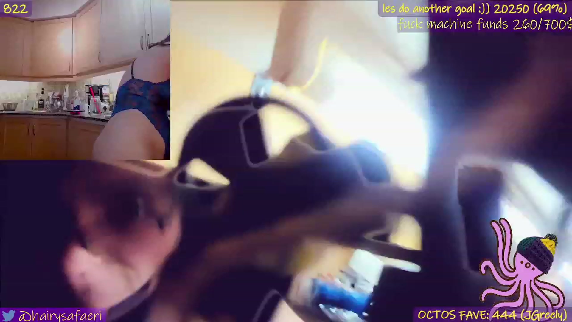 Gallery image thumbnail from HairySafaeri's myfreecams stream on, 11/24/2022, 01:52 image 19 of 20