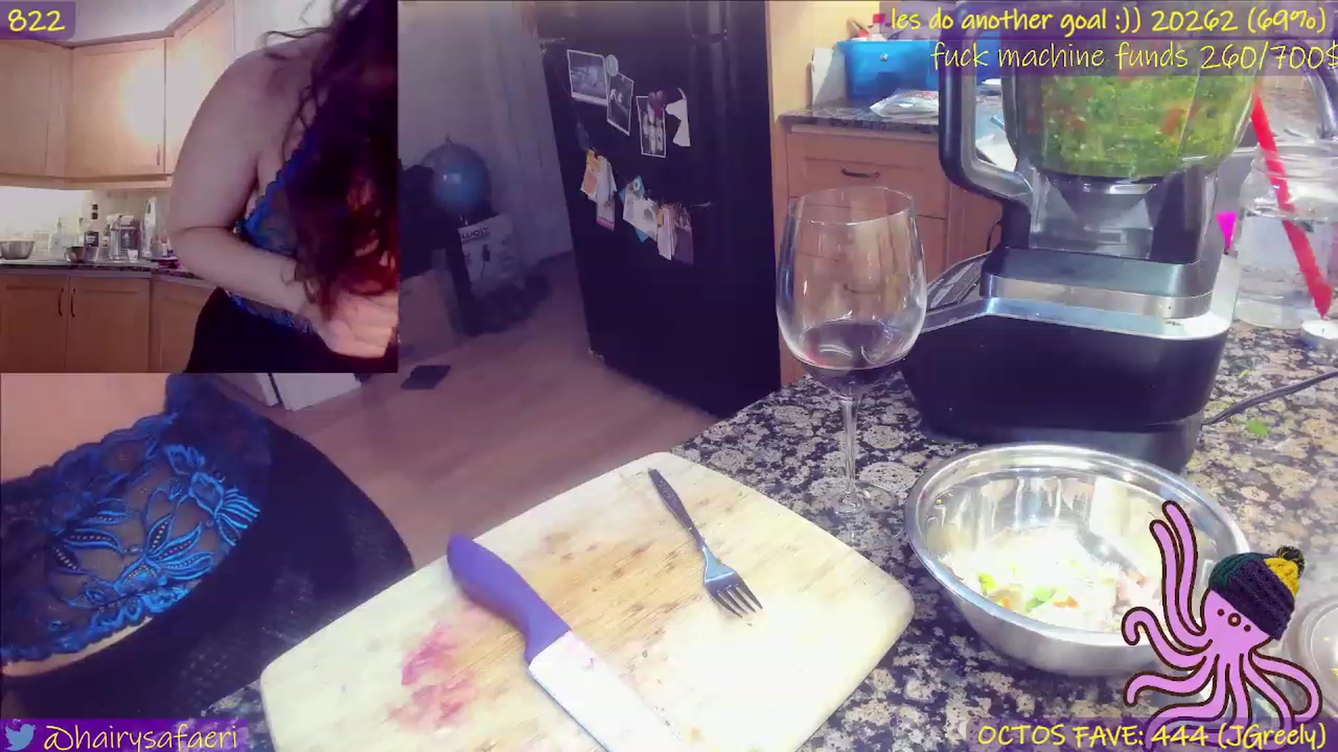 Gallery image thumbnail from HairySafaeri's myfreecams stream on, 11/24/2022, 01:52 image 12 of 20