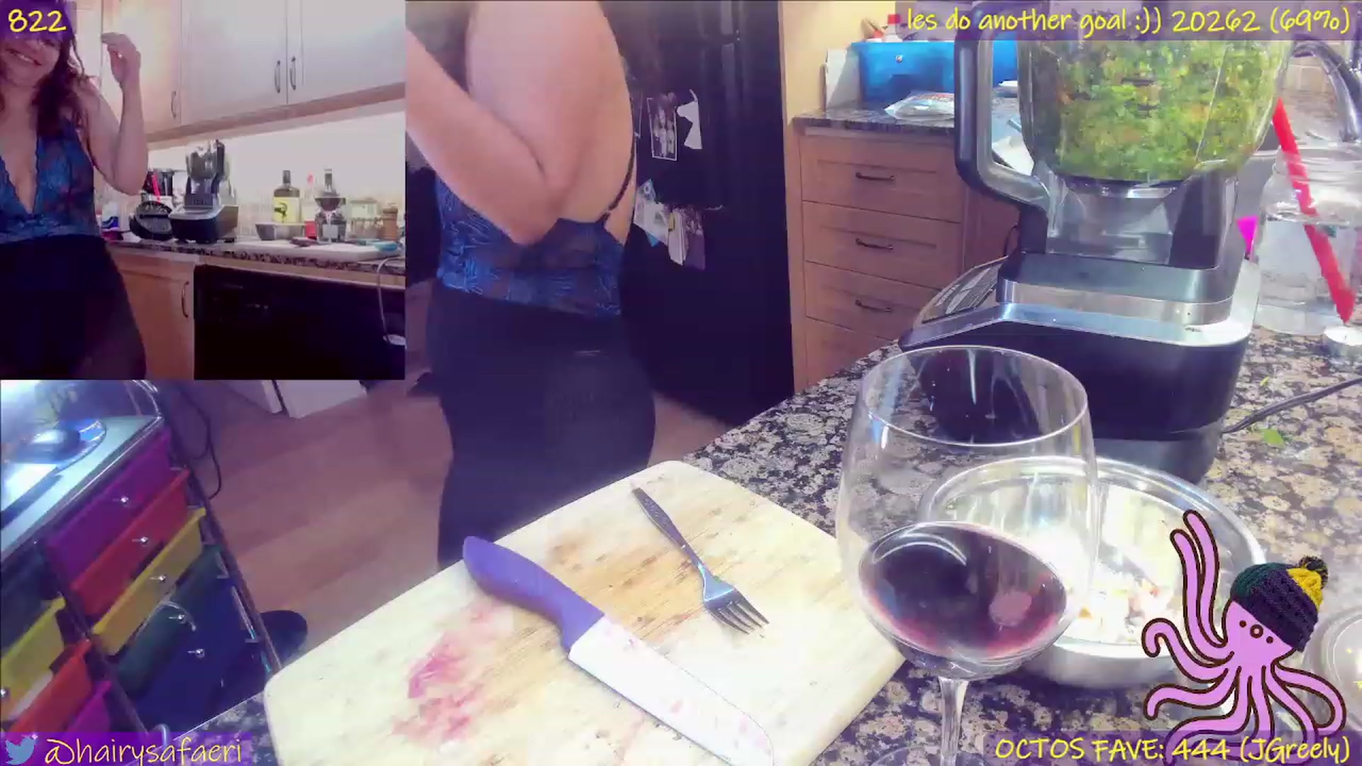 Gallery image thumbnail from HairySafaeri's myfreecams stream on, 11/24/2022, 01:52 image 9 of 20