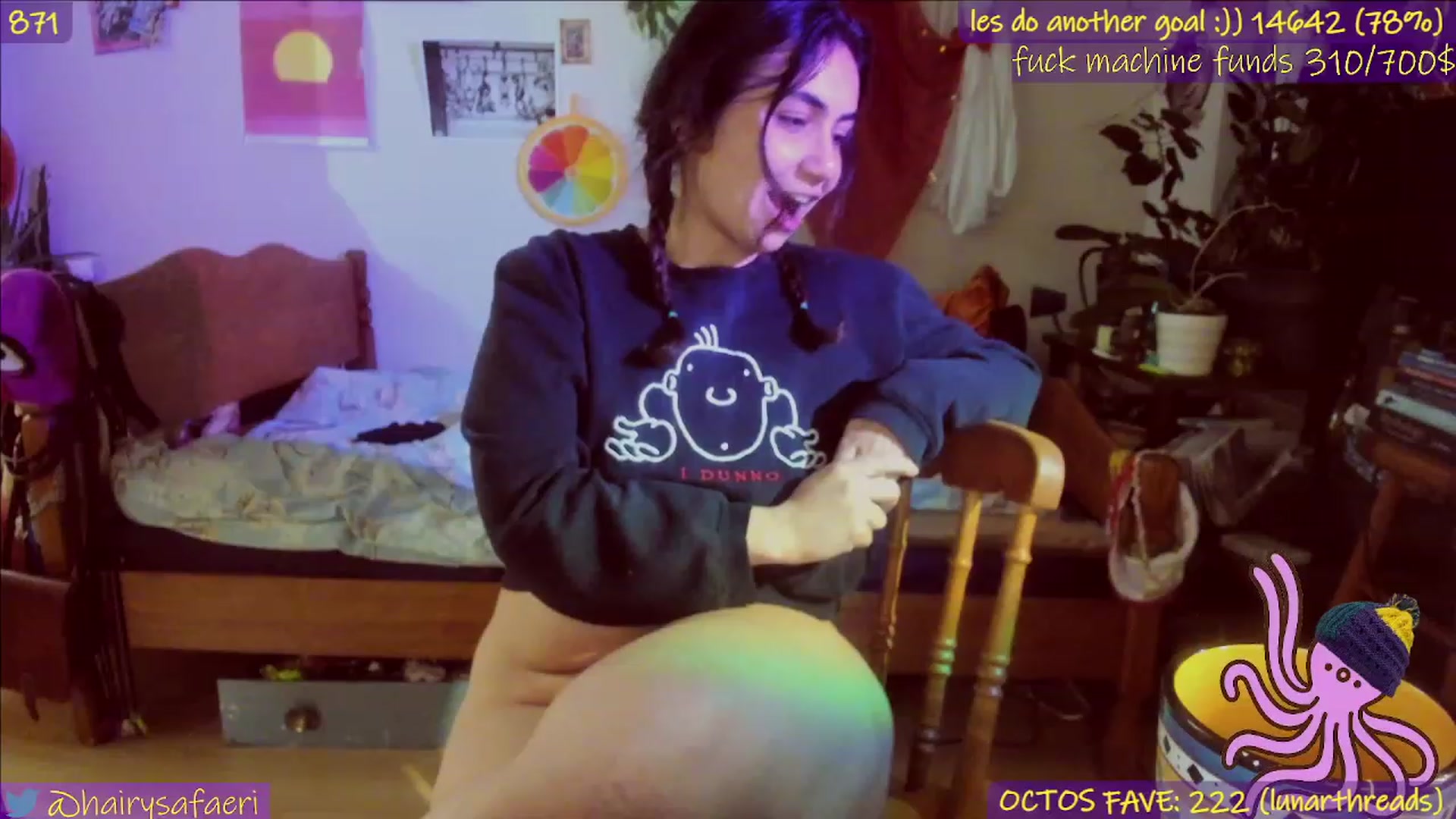 Gallery image thumbnail from HairySafaeri's myfreecams stream on, 11/28/2022, 03:06 image 9 of 20