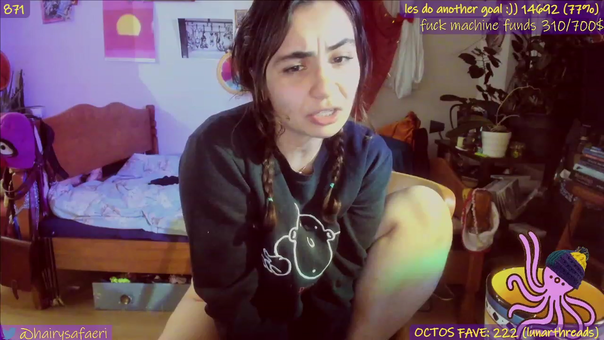 Gallery image thumbnail from HairySafaeri's myfreecams stream on, 11/28/2022, 03:06 image 2 of 20