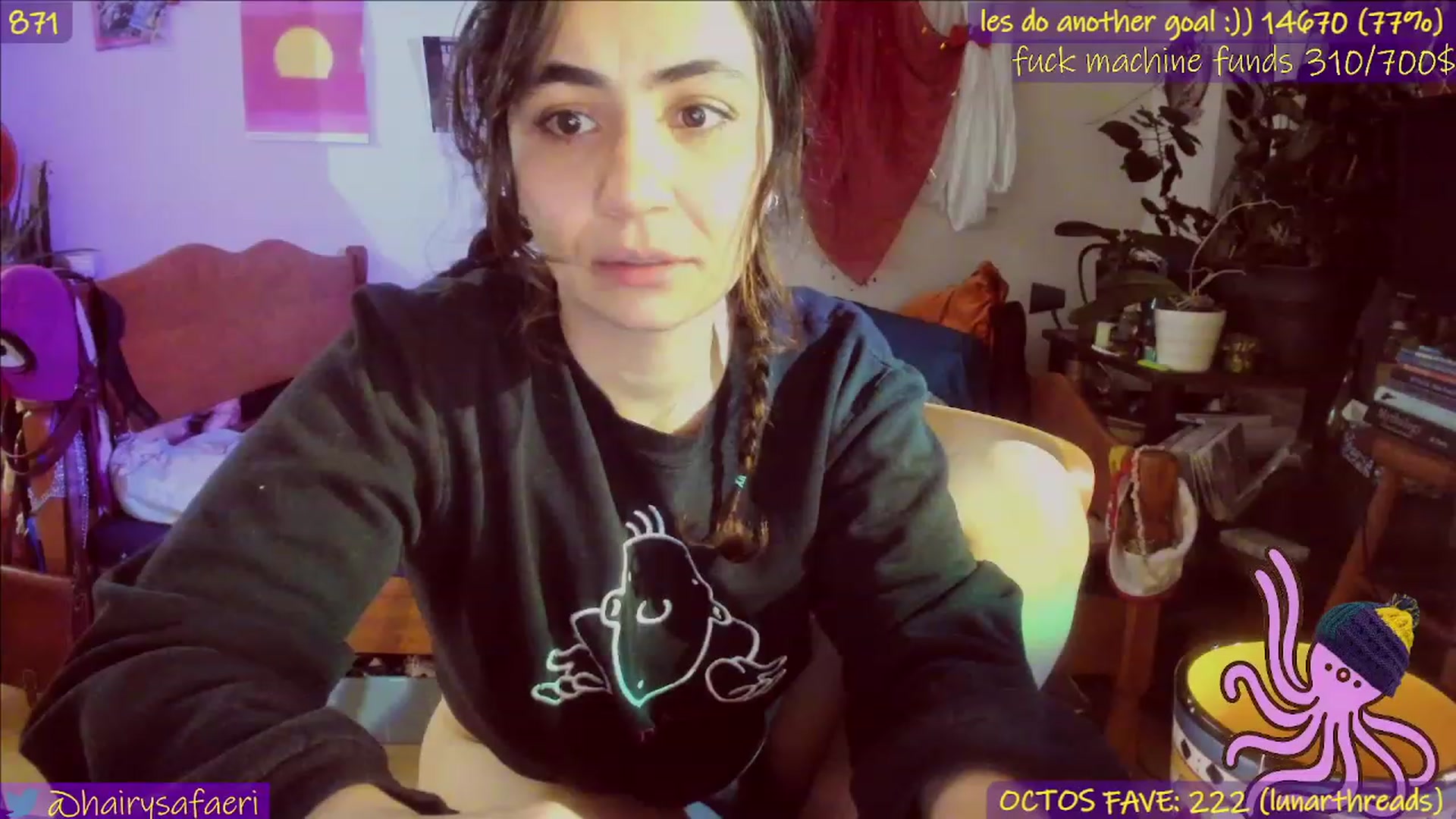 Gallery image thumbnail from HairySafaeri's myfreecams stream on, 11/28/2022, 03:06 image 3 of 20