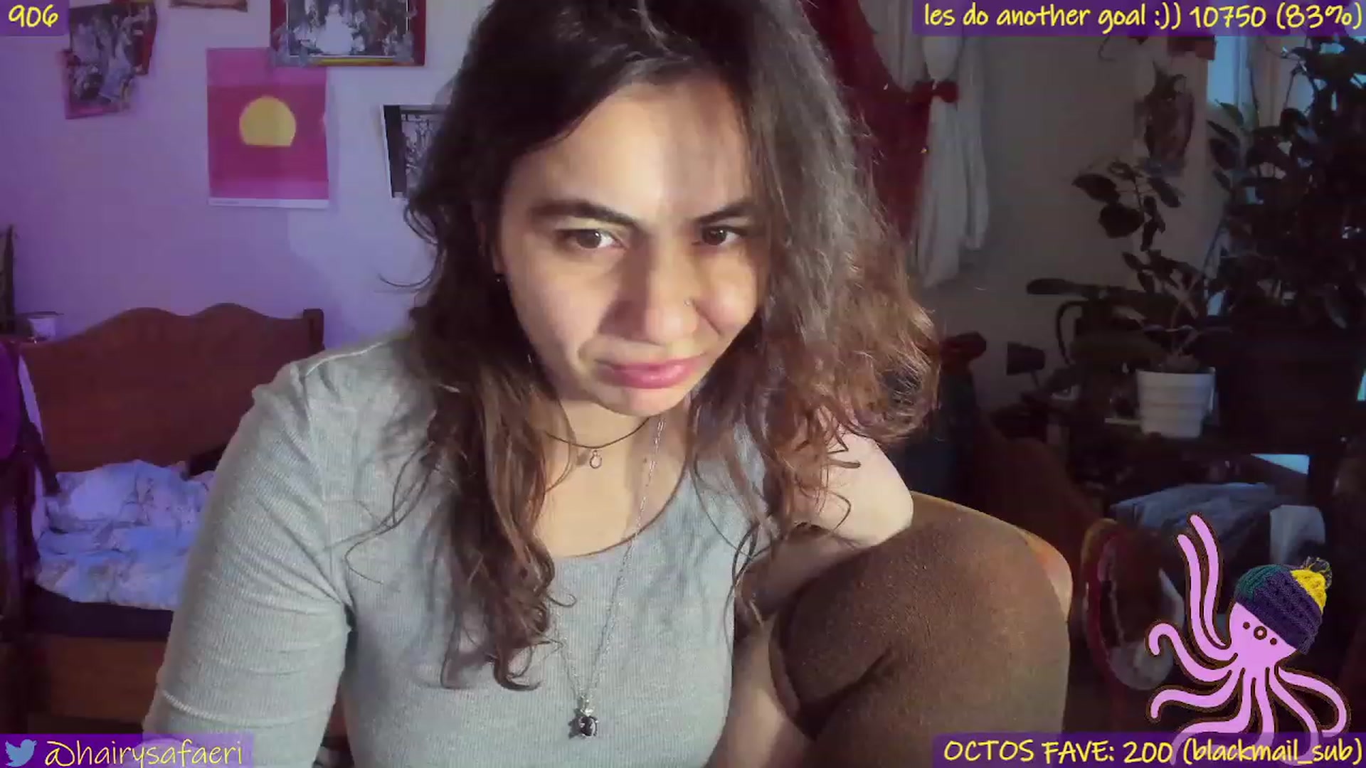 Gallery image thumbnail from HairySafaeri's myfreecams stream on, 11/30/2022, 23:26 image 2 of 20