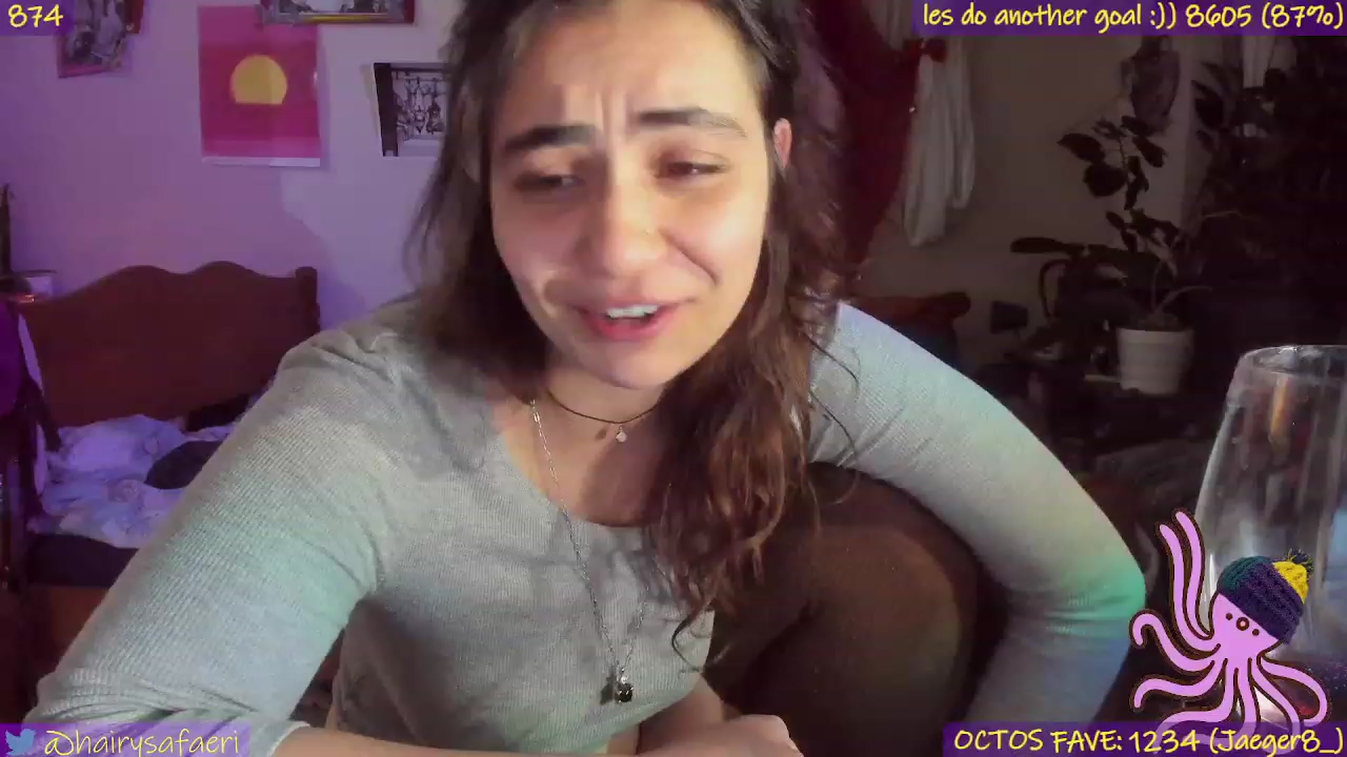 Gallery image thumbnail from HairySafaeri's myfreecams stream on, 12/01/2022, 24:01 image 6 of 20