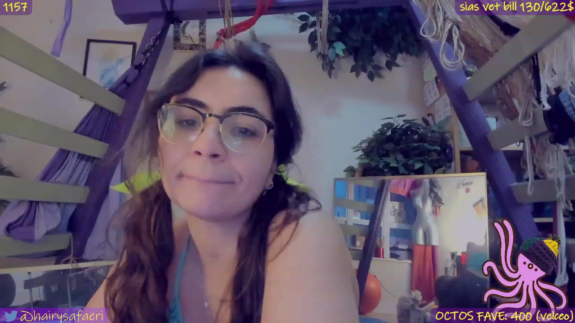Gallery image thumbnail from HairySafaeri's myfreecams stream on, 12/16/2022, 22:23 image 14 of 20
