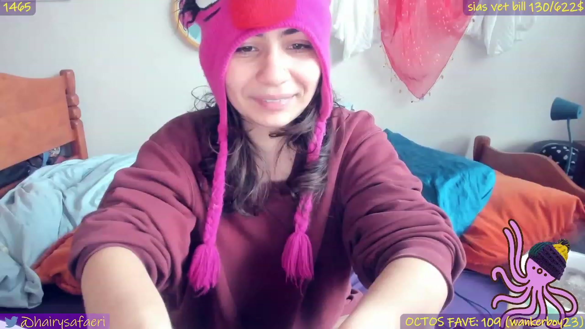 Gallery image thumbnail from HairySafaeri's myfreecams stream on, 12/24/2022, 18:45 image 11 of 20