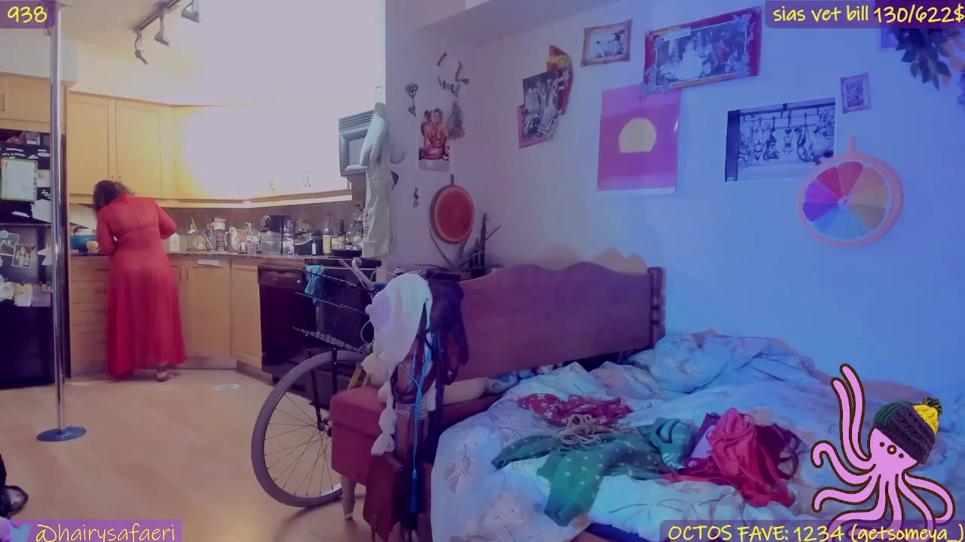 Gallery image thumbnail from HairySafaeri's myfreecams stream on, 12/26/2022, 03:23 image 8 of 20