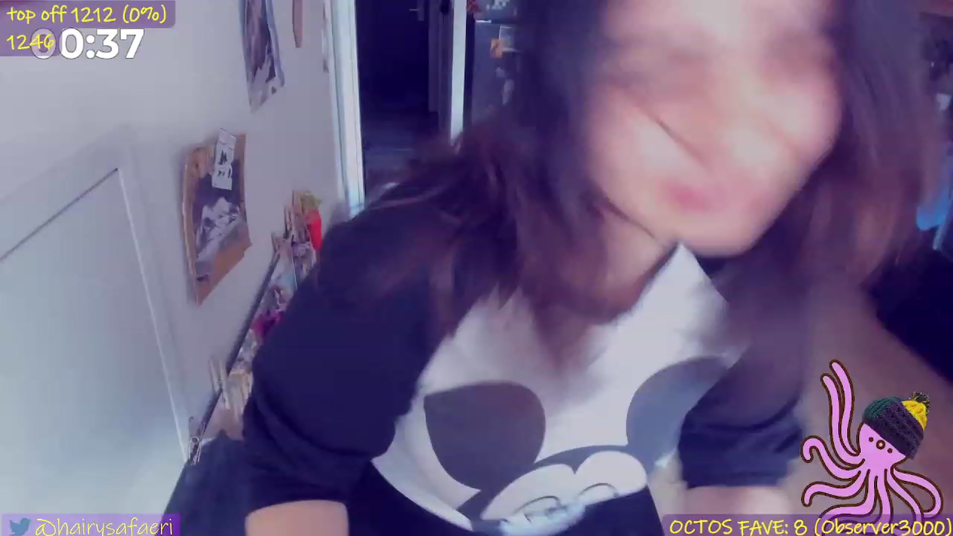 Gallery image thumbnail from HairySafaeri's myfreecams stream on, 01/16/2023, 19:40 image 12 of 20
