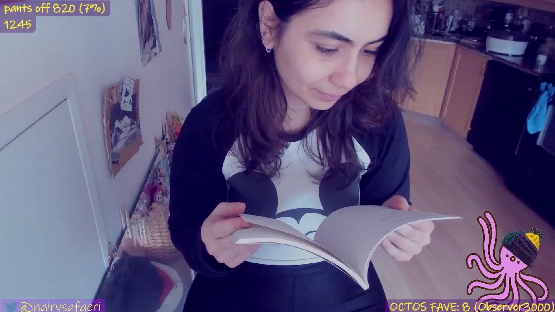 Gallery image thumbnail from HairySafaeri's myfreecams stream on, 01/16/2023, 19:40 image 5 of 20
