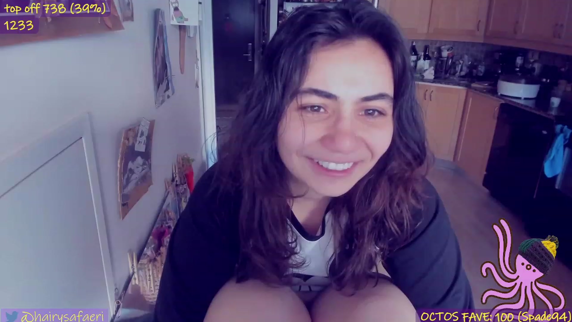 Gallery image thumbnail from HairySafaeri's myfreecams stream on, 01/16/2023, 19:40 image 19 of 20