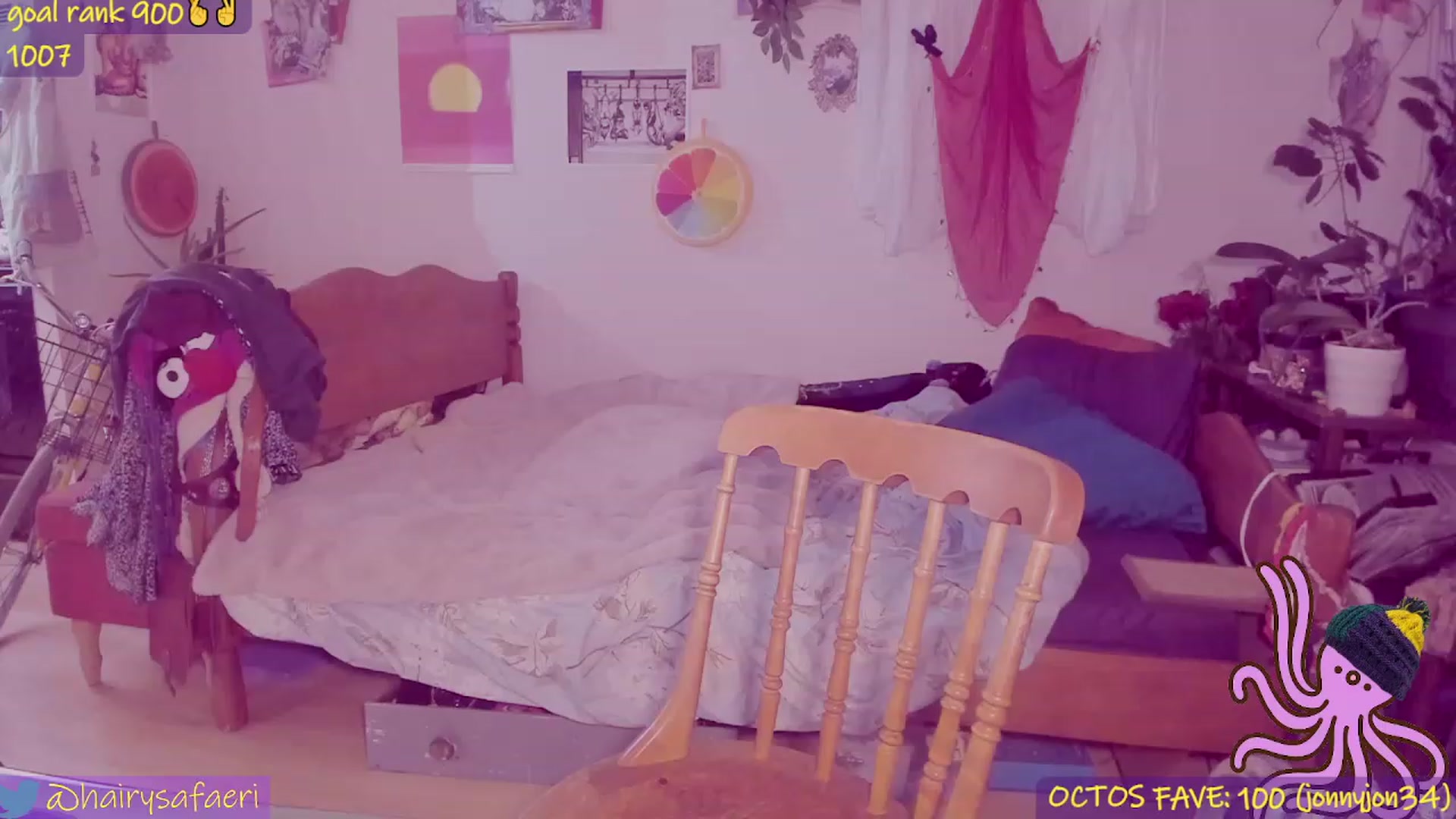 Gallery image thumbnail from HairySafaeri's myfreecams stream on, 02/20/2023, 24:01 image 18 of 20