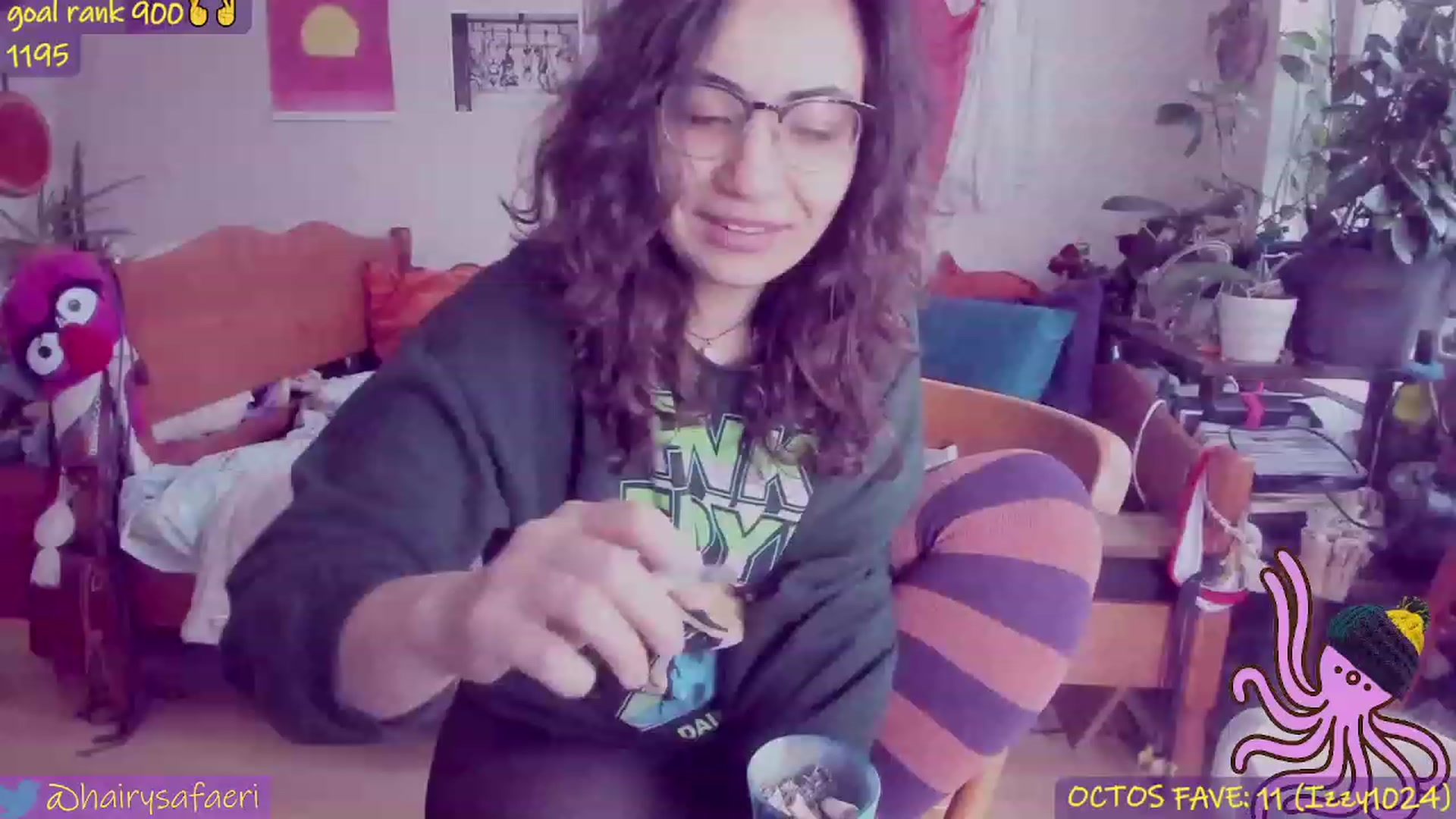 Gallery image thumbnail from HairySafaeri's myfreecams stream on, 02/23/2023, 19:12 image 3 of 20