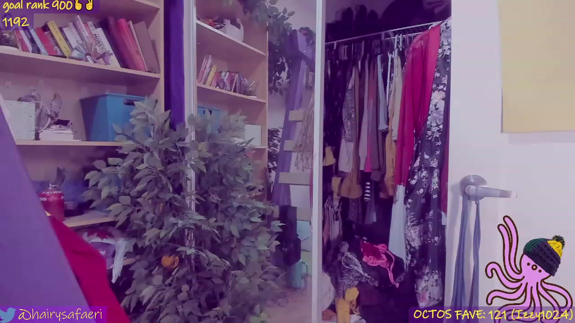 Gallery image thumbnail from HairySafaeri's myfreecams stream on, 02/23/2023, 19:12 image 18 of 20