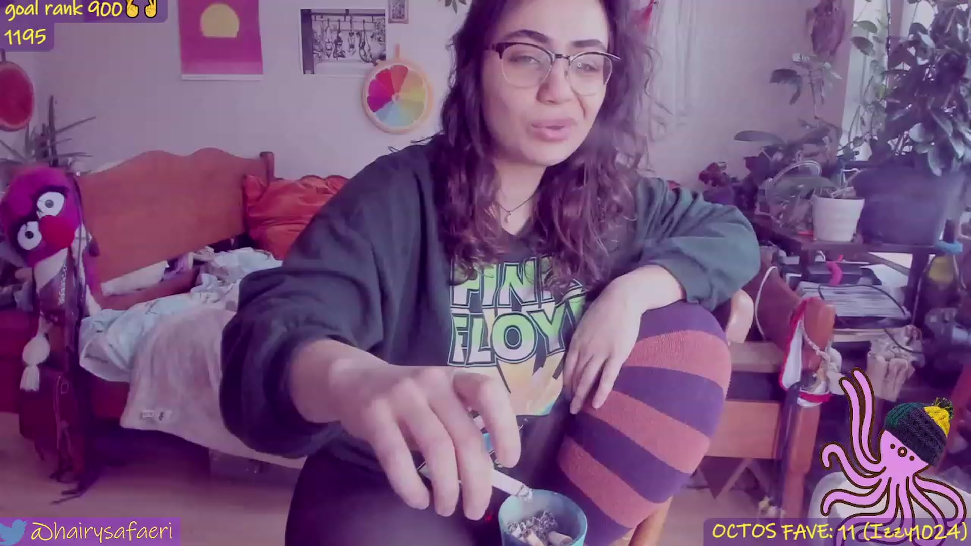 Gallery image thumbnail from HairySafaeri's myfreecams stream on, 02/23/2023, 19:12 image 5 of 20
