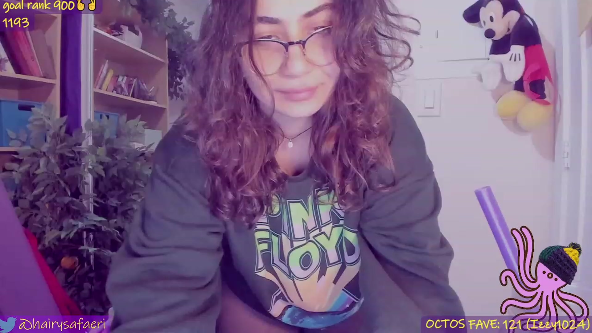 Gallery image thumbnail from HairySafaeri's myfreecams stream on, 02/23/2023, 19:35 image 10 of 20