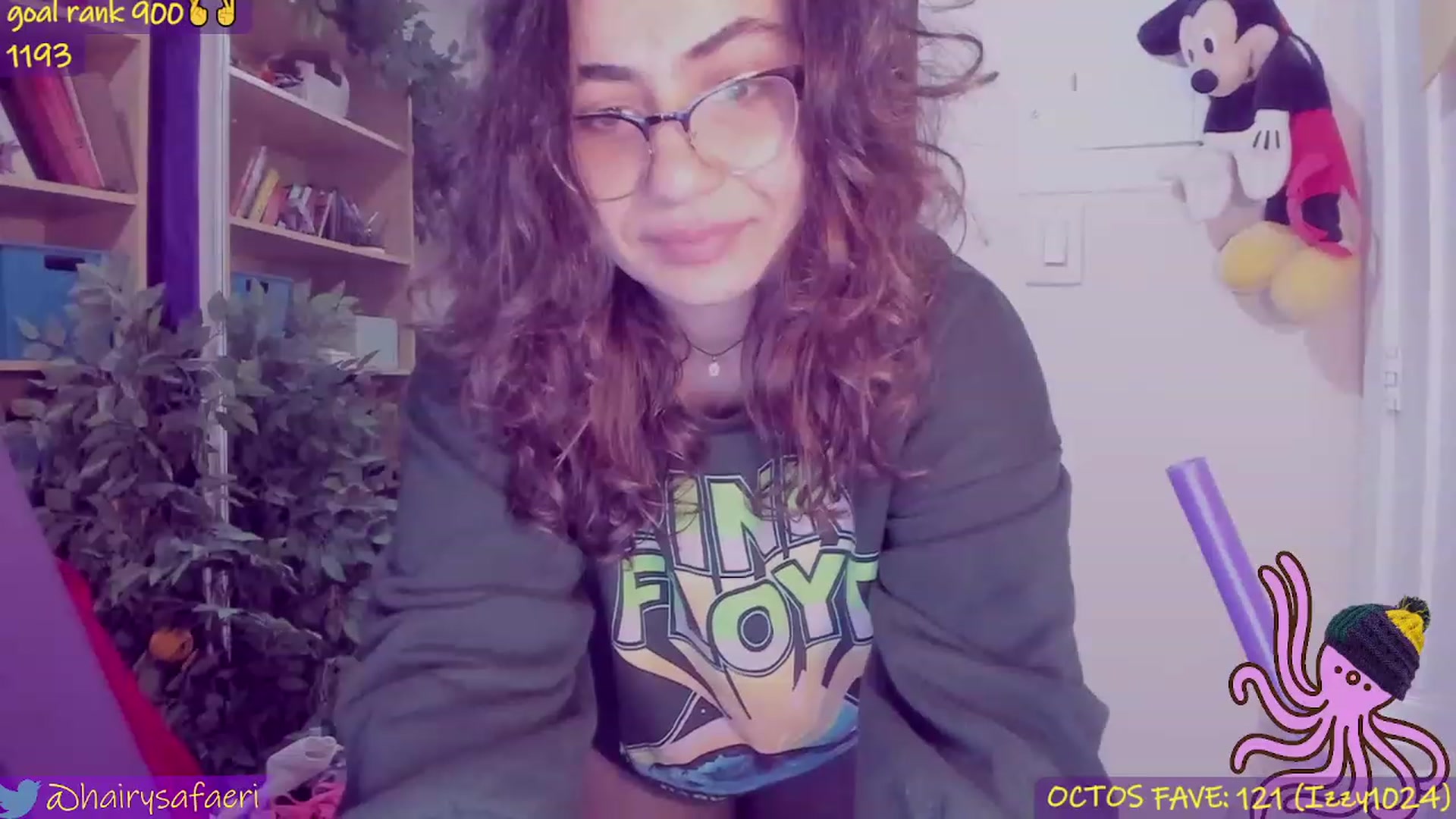 Gallery image thumbnail from HairySafaeri's myfreecams stream on, 02/23/2023, 19:35 image 9 of 20