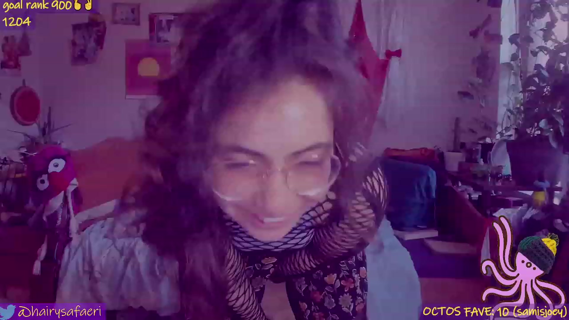 Gallery image thumbnail from HairySafaeri's myfreecams stream on, 03/19/2023, 23:30 image 14 of 20