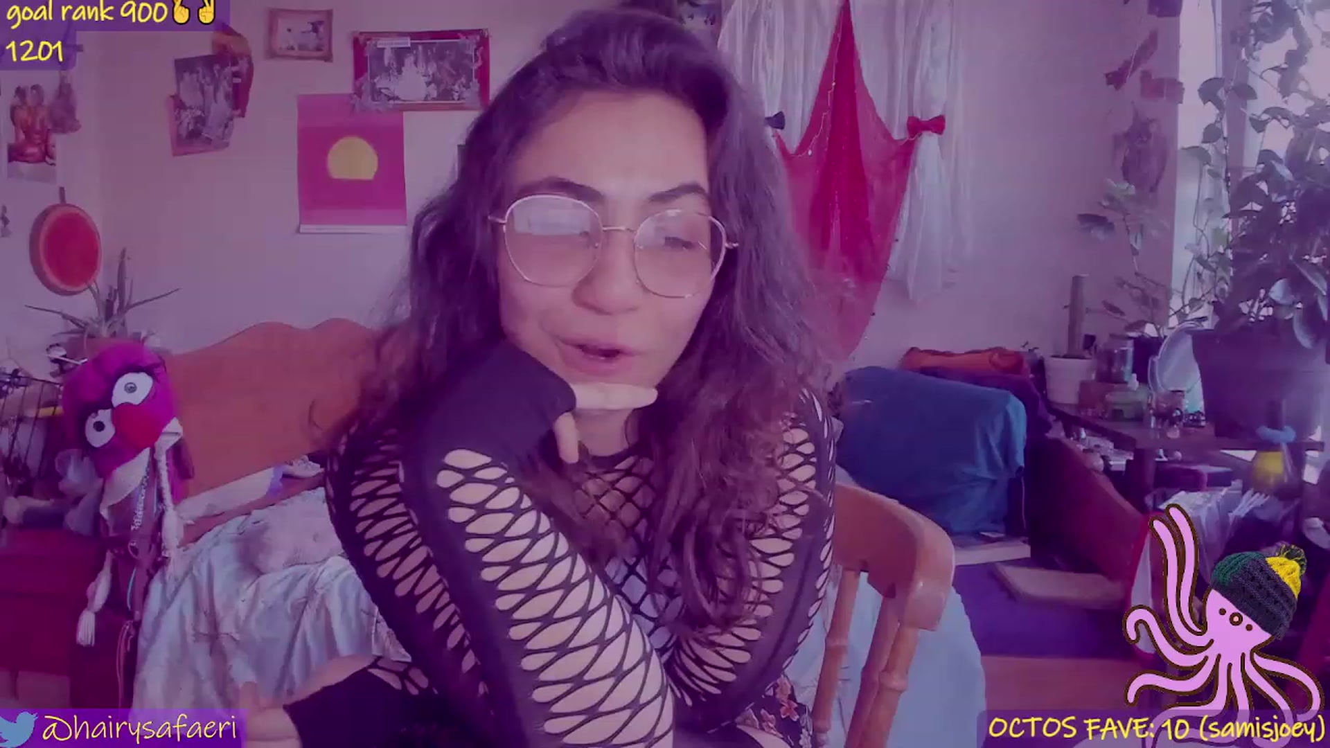 Gallery image thumbnail from HairySafaeri's myfreecams stream on, 03/19/2023, 23:30 image 7 of 20