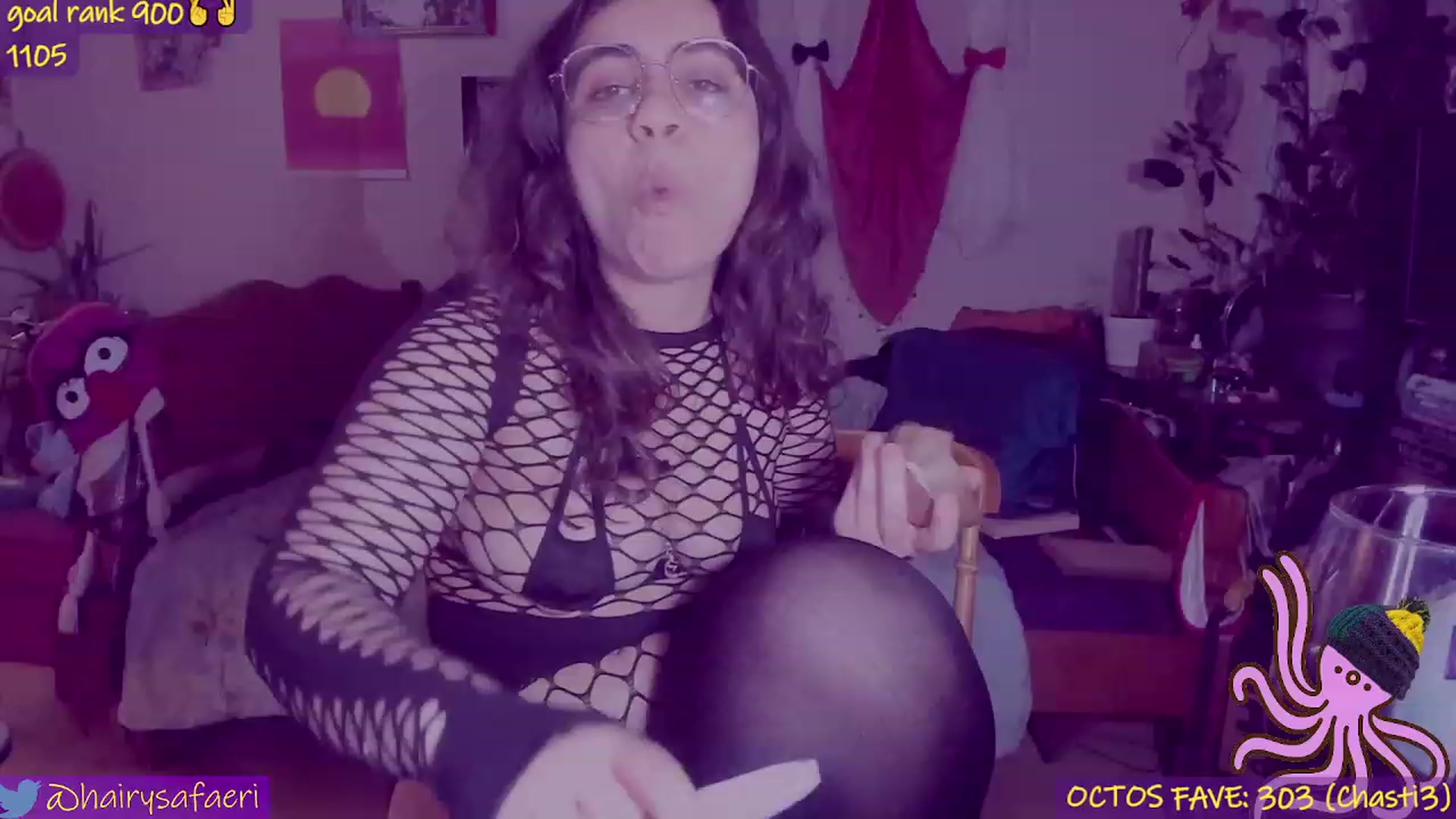 Gallery image thumbnail from HairySafaeri's myfreecams stream on, 03/20/2023, 01:15 image 13 of 20