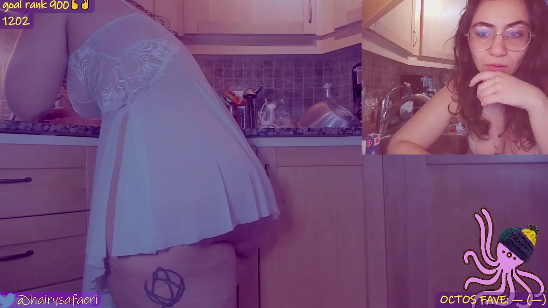 Gallery image thumbnail from HairySafaeri's myfreecams stream on, 03/22/2023, 15:29 image 8 of 20