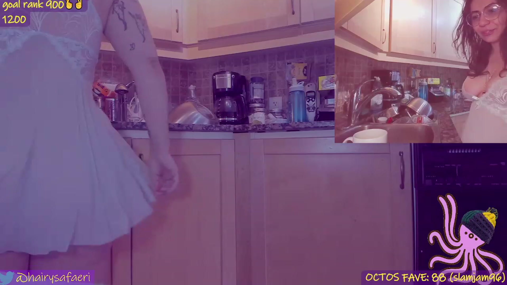 Gallery image thumbnail from HairySafaeri's myfreecams stream on, 03/22/2023, 15:29 image 17 of 20