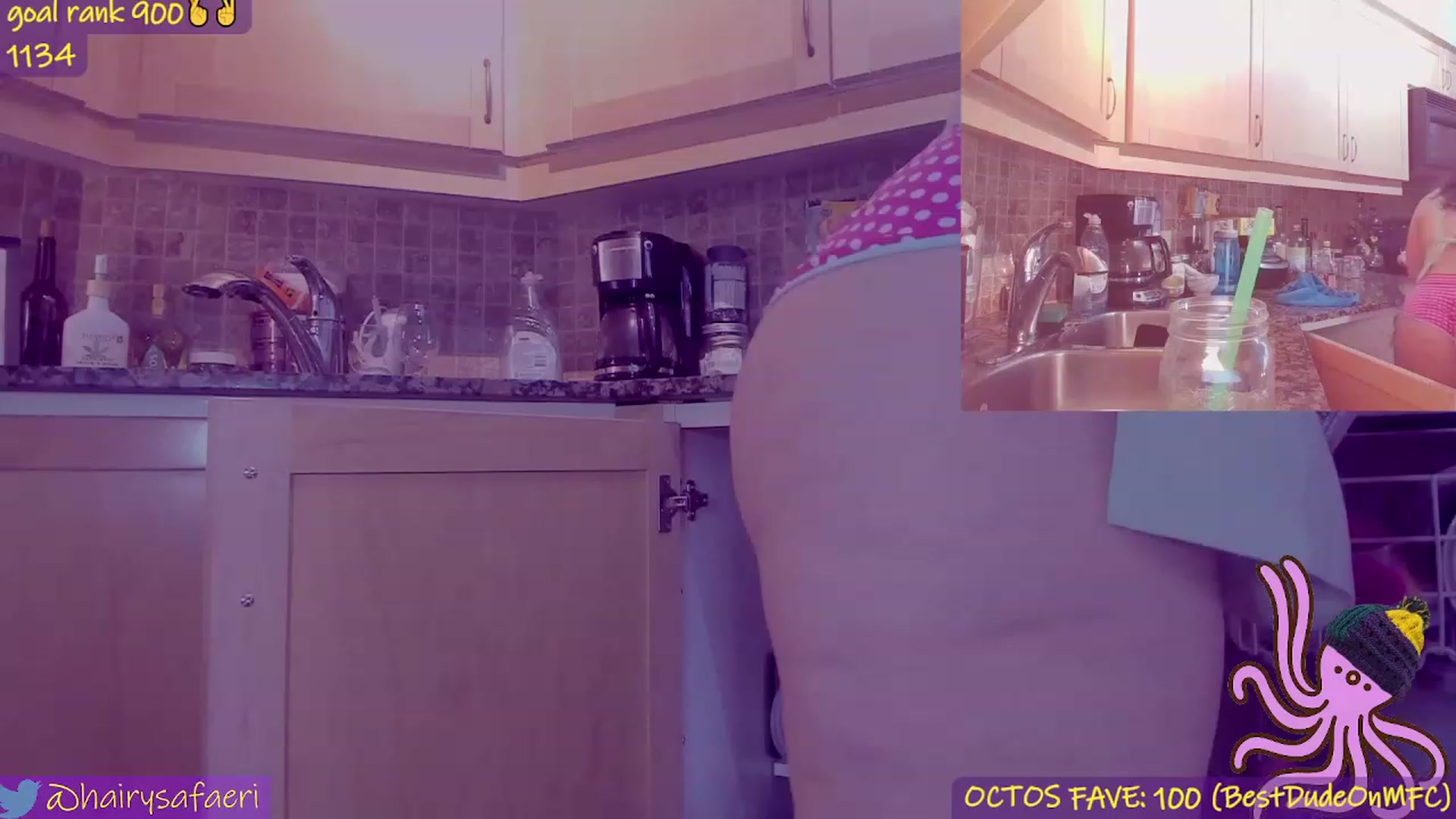 Gallery image thumbnail from HairySafaeri's myfreecams stream on, 03/22/2023, 17:04 image 12 of 20