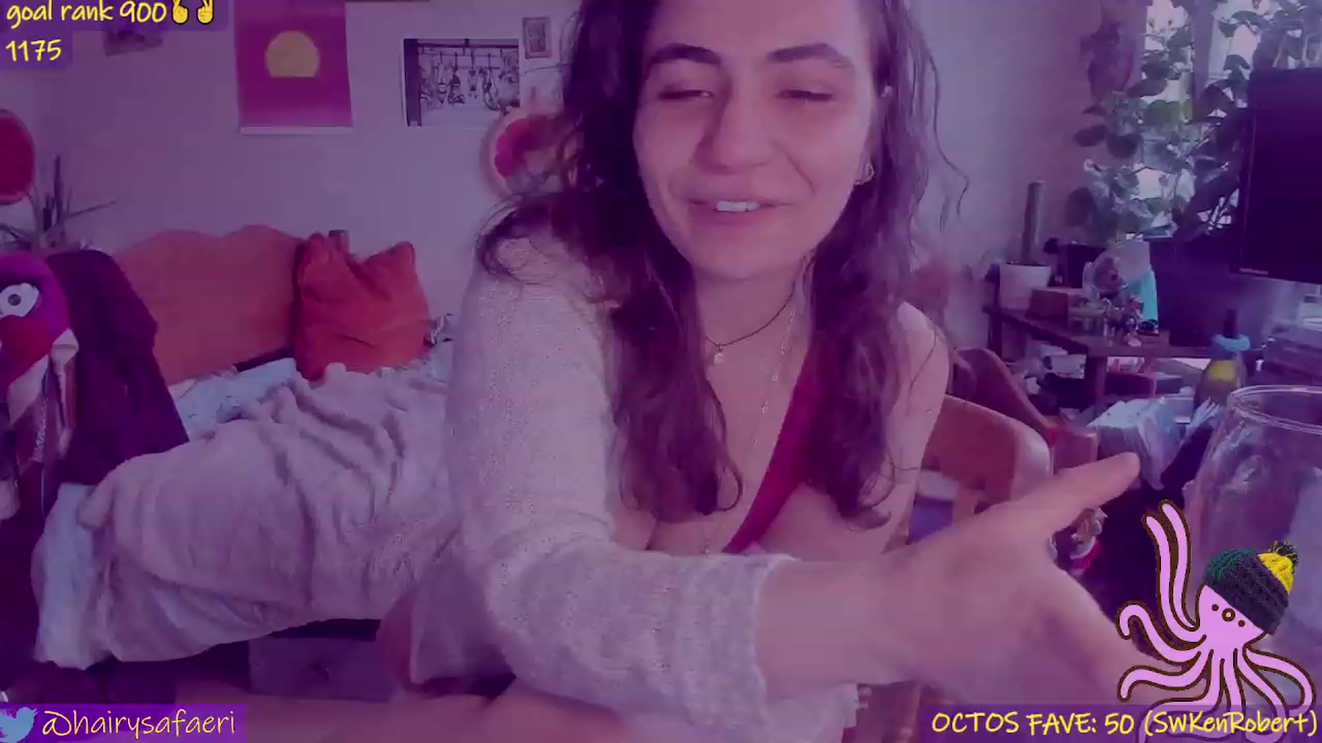 Gallery image thumbnail from HairySafaeri's myfreecams stream on, 03/23/2023, 22:15 image 3 of 20