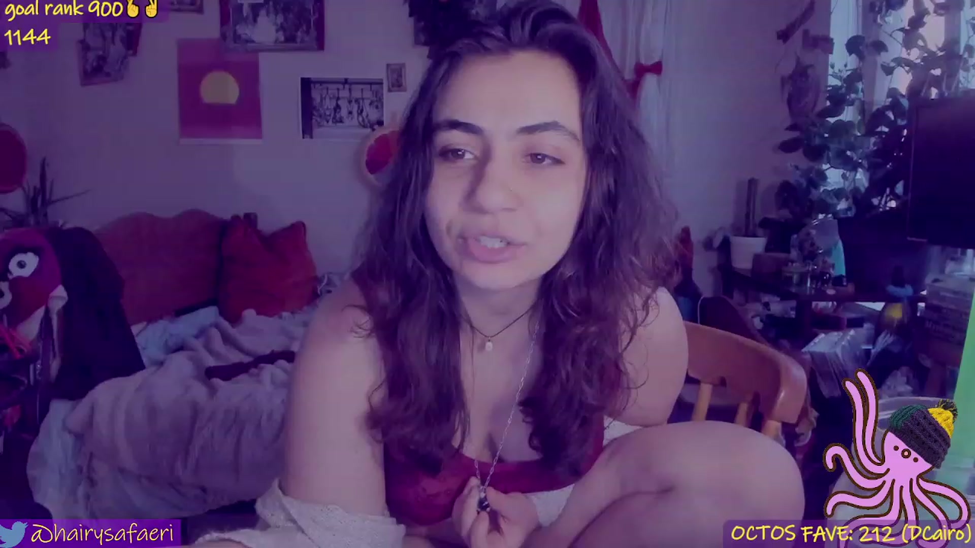 Gallery image thumbnail from HairySafaeri's myfreecams stream on, 03/24/2023, 01:00 image 8 of 20