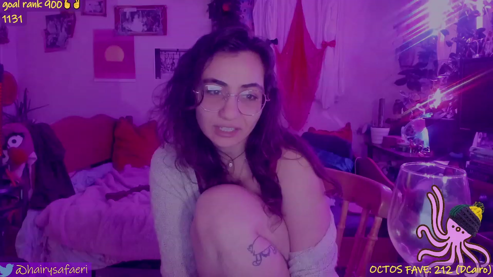 Gallery image thumbnail from HairySafaeri's myfreecams stream on, 03/24/2023, 01:00 image 18 of 20
