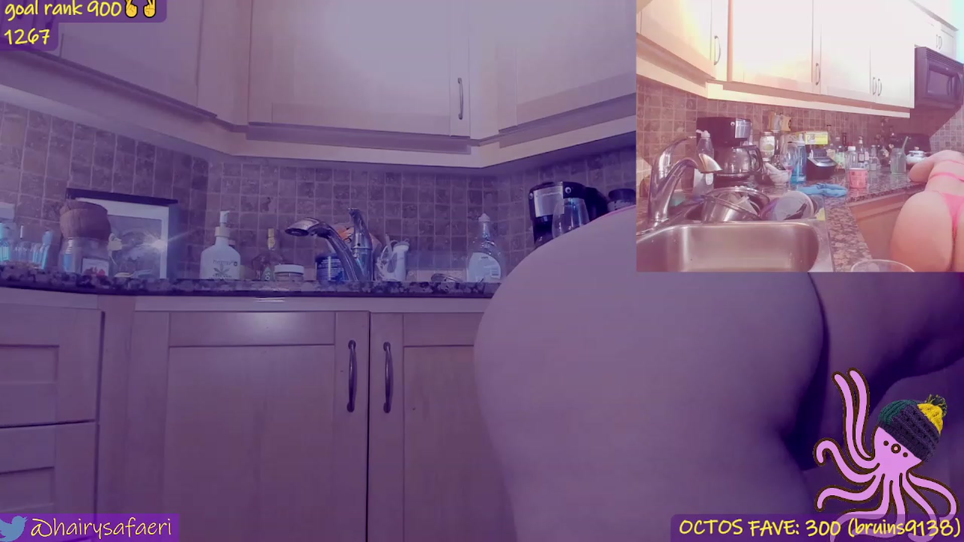 Gallery image thumbnail from HairySafaeri's myfreecams stream on, 03/29/2023, 03:24 image 16 of 20
