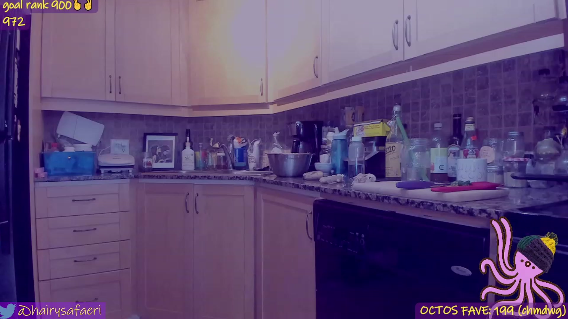 Gallery image thumbnail from HairySafaeri's myfreecams stream on, 03/31/2023, 18:03 image 9 of 20