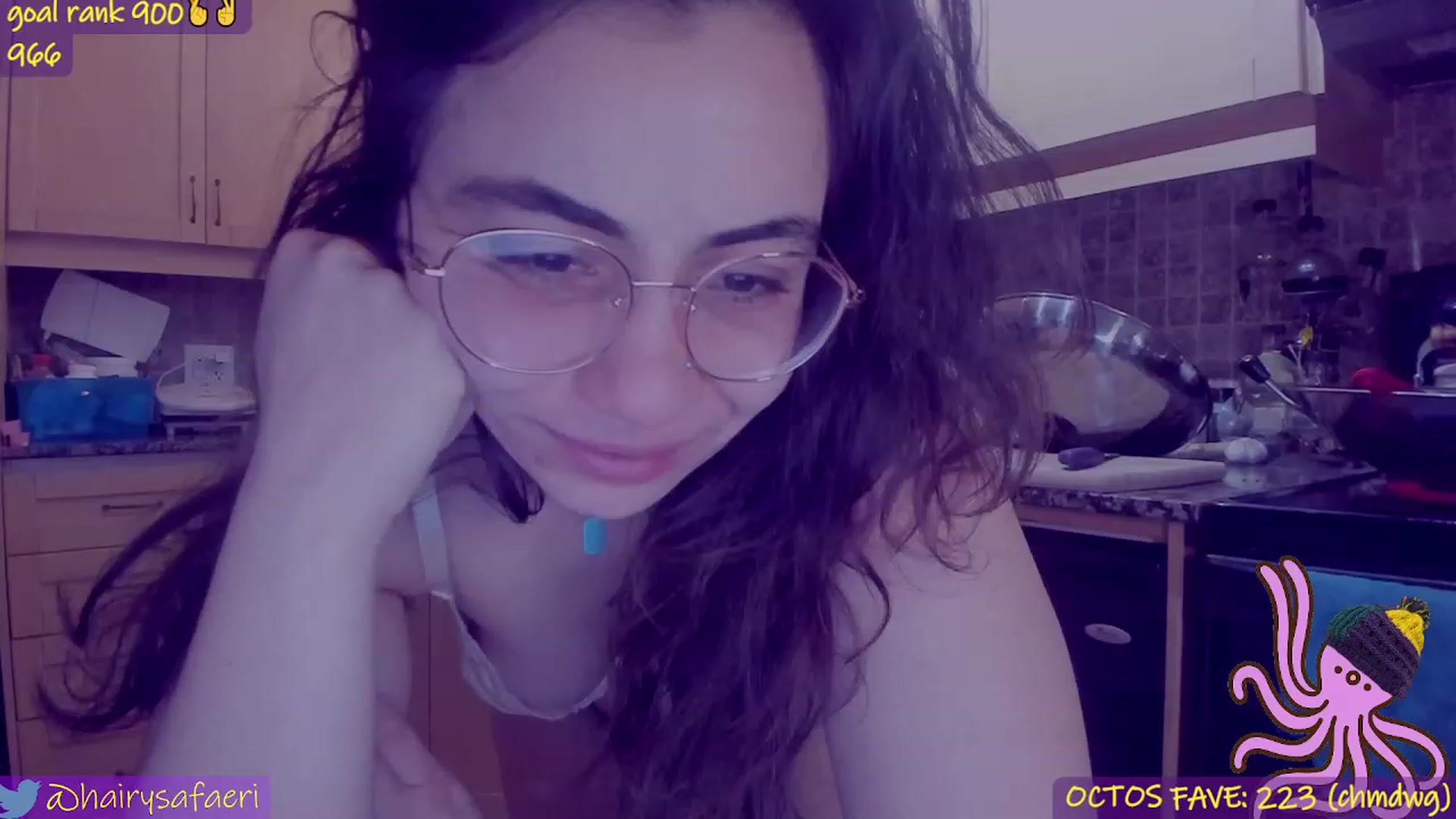 Gallery image thumbnail from HairySafaeri's myfreecams stream on, 03/31/2023, 18:03 image 18 of 20