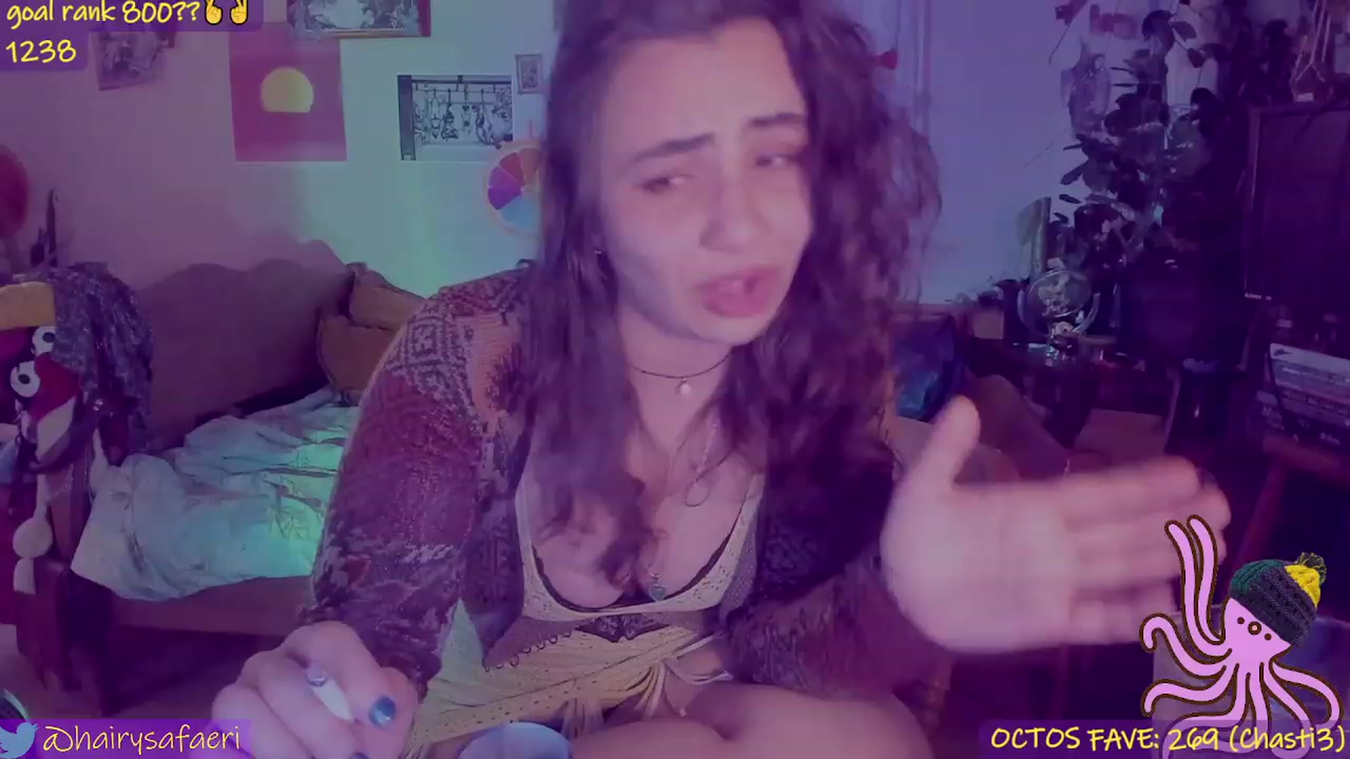 Gallery image thumbnail from HairySafaeri's myfreecams stream on, 04/06/2023, 01:13 image 6 of 20