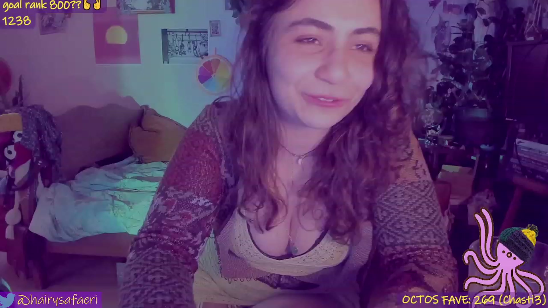 Gallery image thumbnail from HairySafaeri's myfreecams stream on, 04/06/2023, 01:13 image 11 of 20