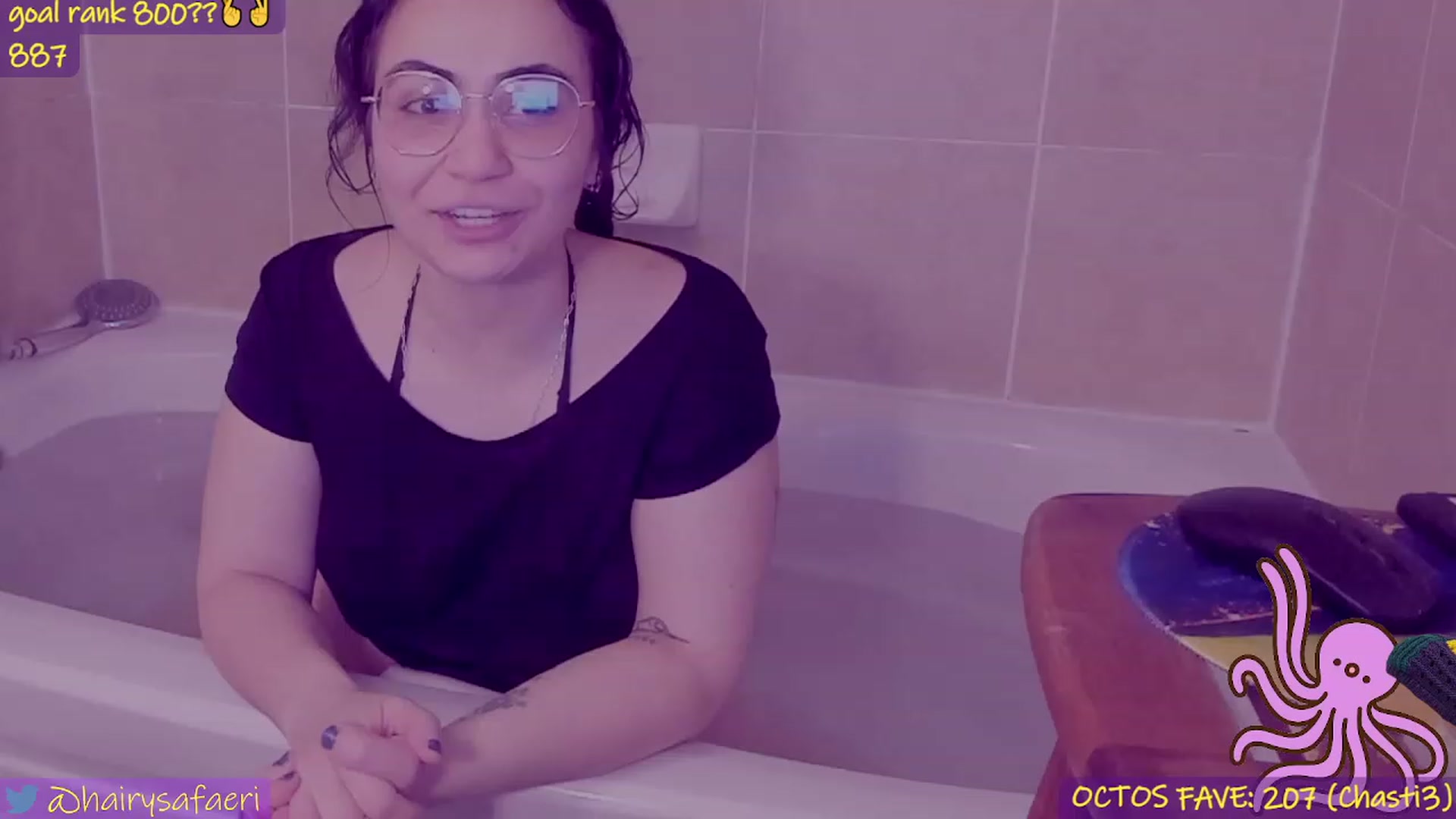 Gallery image thumbnail from HairySafaeri's myfreecams stream on, 04/06/2023, 23:03 image 11 of 20