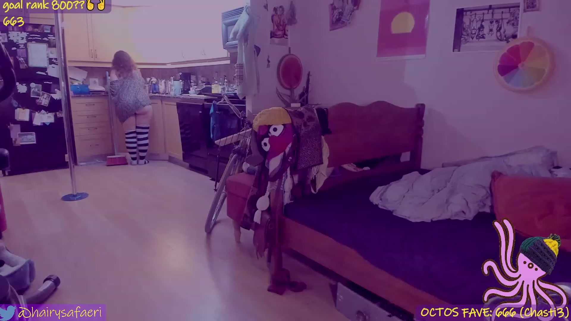 Gallery image thumbnail from HairySafaeri's myfreecams stream on, 04/07/2023, 01:44 image 3 of 20
