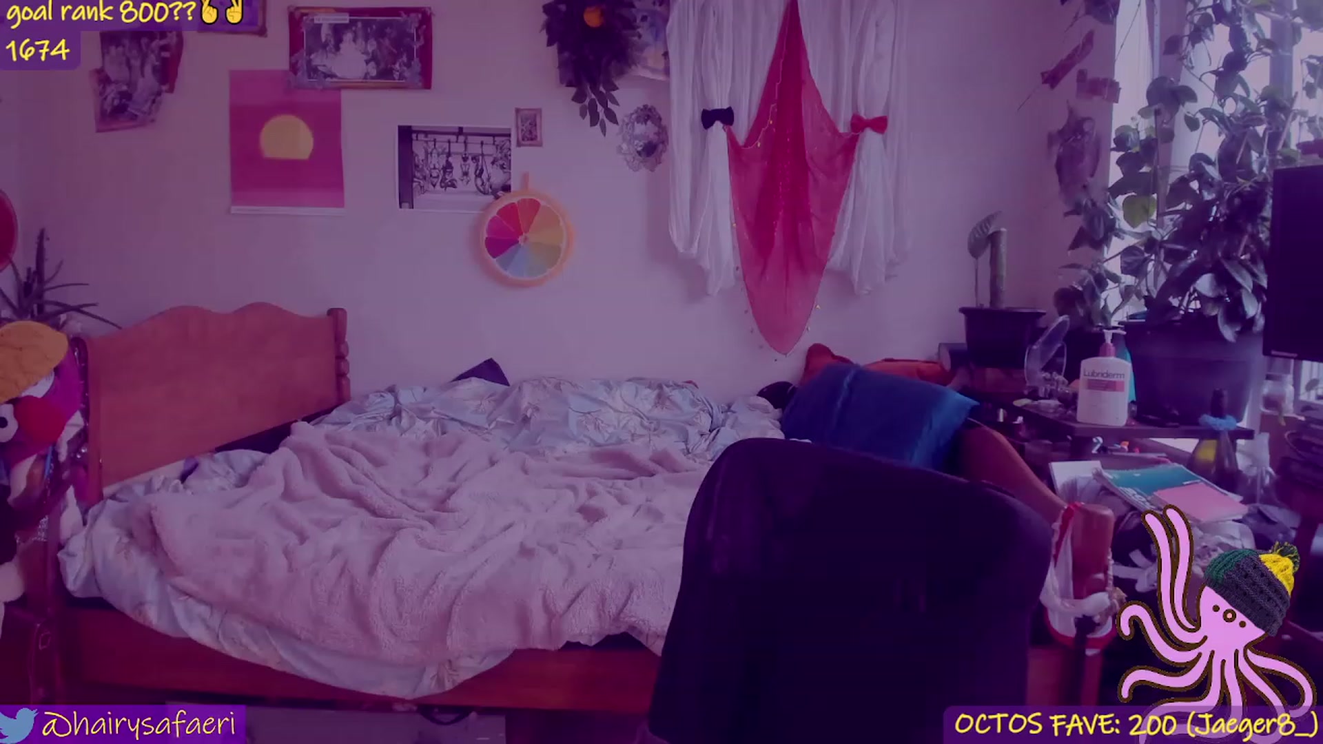 Gallery image thumbnail from HairySafaeri's myfreecams stream on, 04/23/2023, 23:18 image 13 of 20