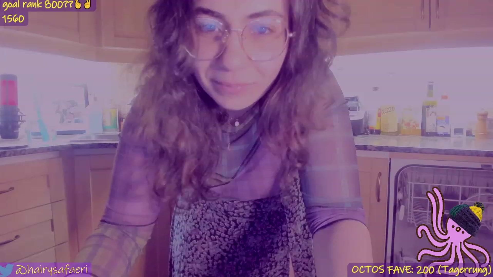 Gallery image thumbnail from HairySafaeri's myfreecams stream on, 04/26/2023, 24:00 image 17 of 20
