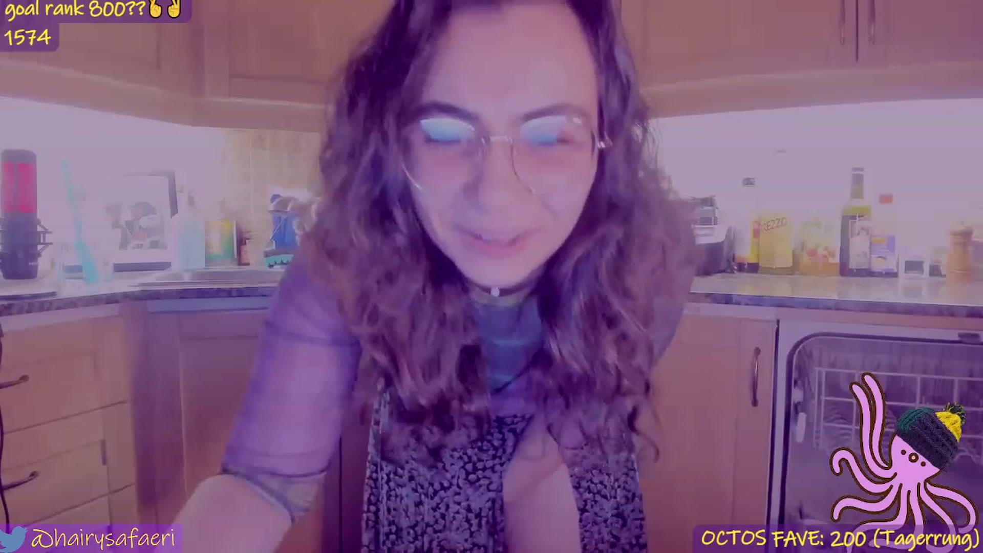 Gallery image thumbnail from HairySafaeri's myfreecams stream on, 04/26/2023, 24:00 image 11 of 20