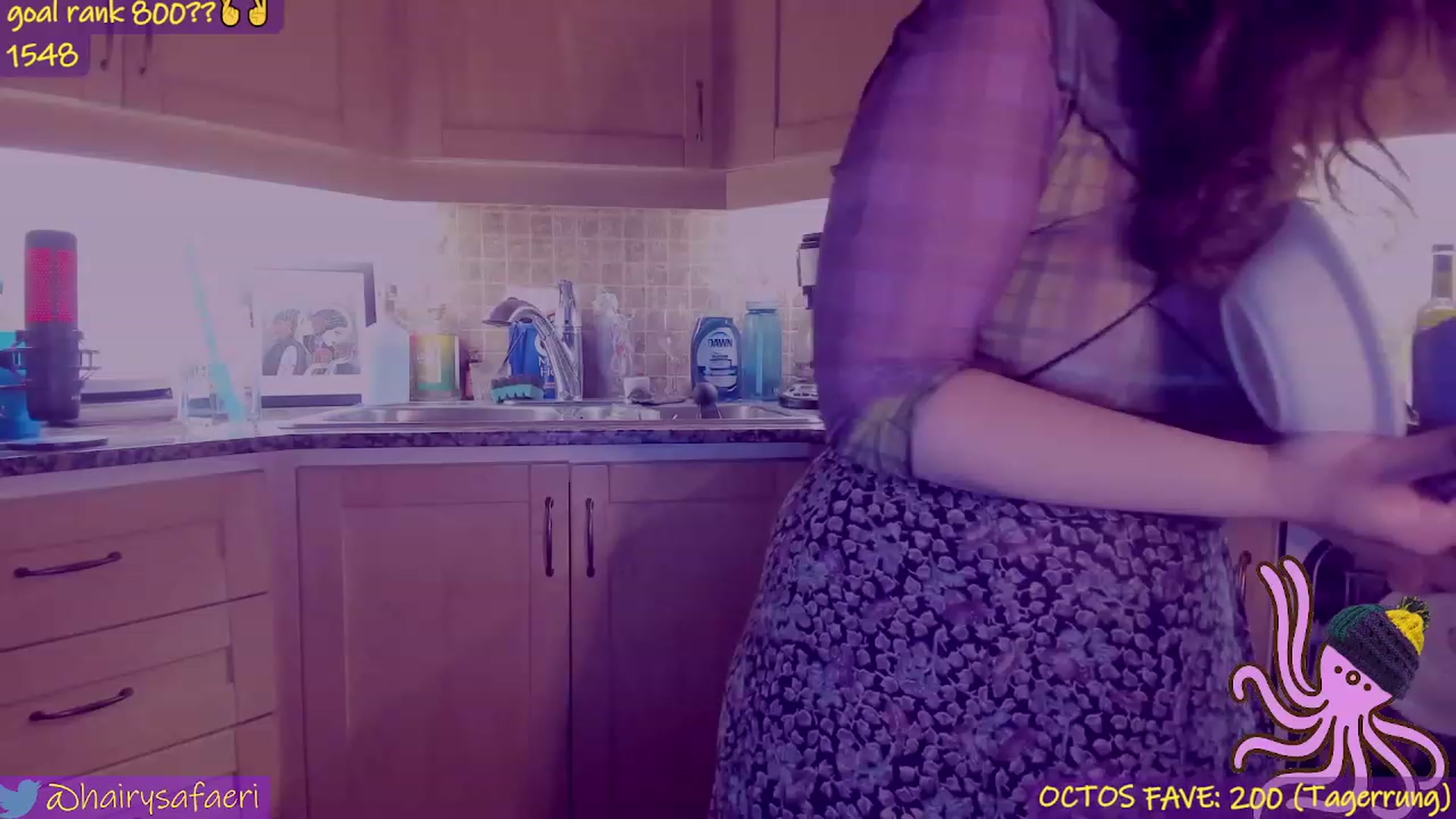 Gallery image thumbnail from HairySafaeri's myfreecams stream on, 04/26/2023, 03:22 image 16 of 20