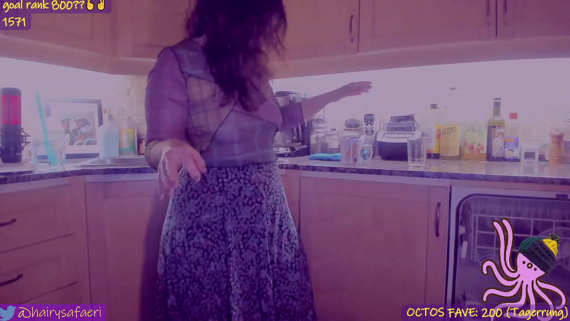 Gallery image thumbnail from HairySafaeri's myfreecams stream on, 04/26/2023, 03:22 image 10 of 20