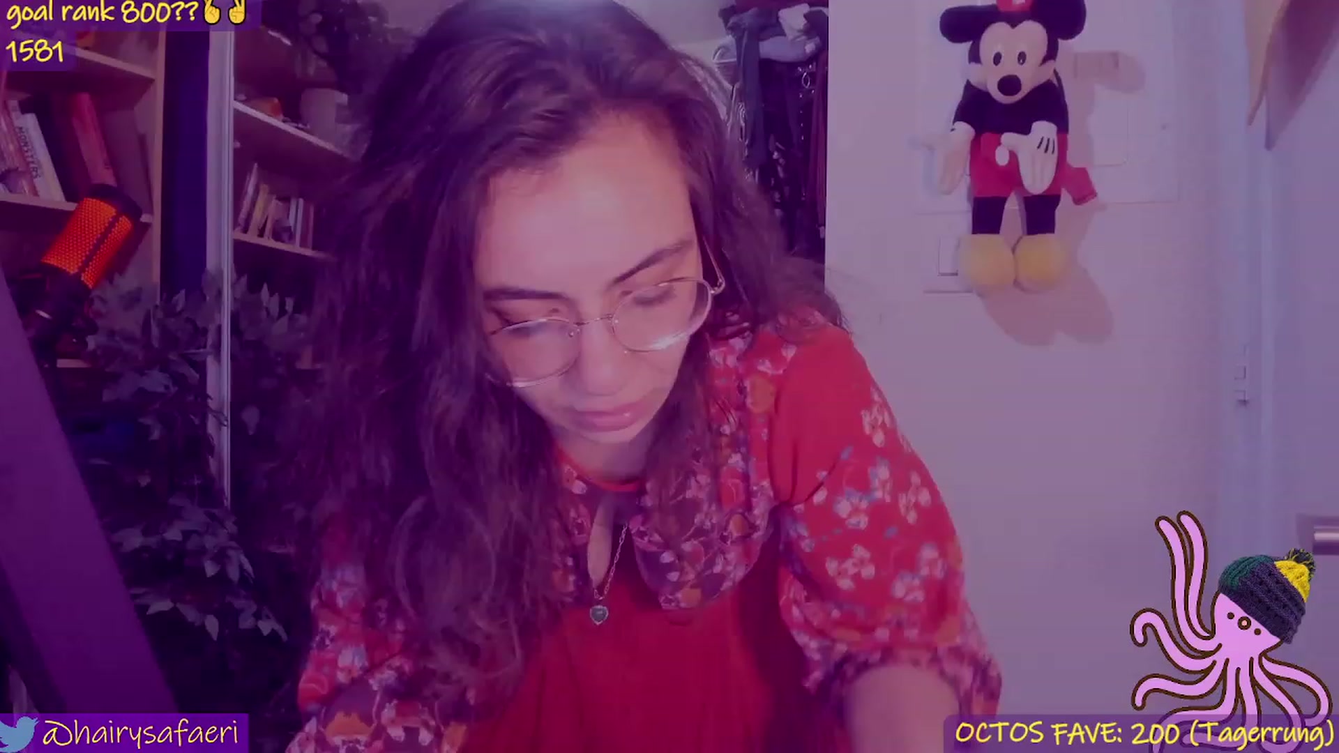 Gallery image thumbnail from HairySafaeri's myfreecams stream on, 04/28/2023, 02:27 image 6 of 20