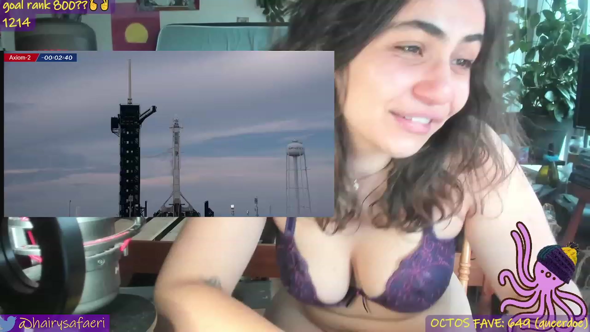 Gallery image thumbnail from HairySafaeri's myfreecams stream on, 05/21/2023, 22:24 image 17 of 20