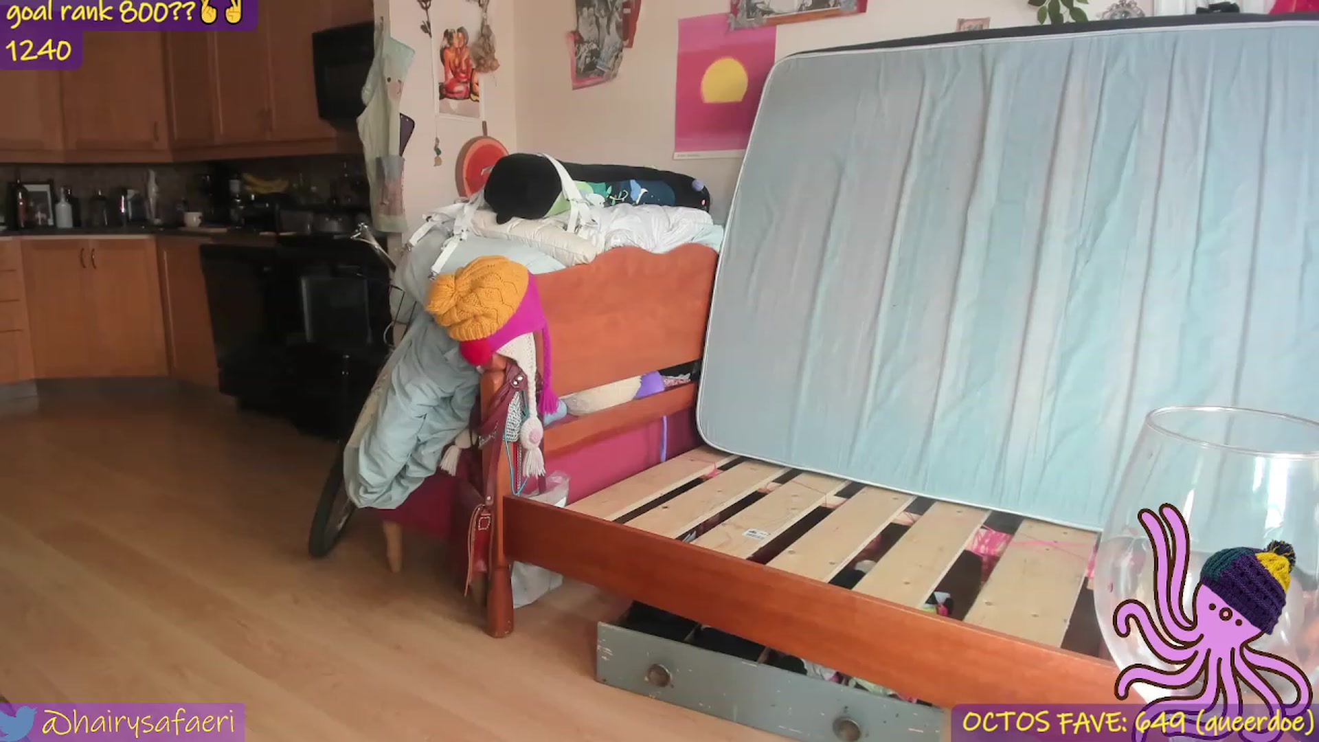 Gallery image thumbnail from HairySafaeri's myfreecams stream on, 05/21/2023, 22:24 image 7 of 20