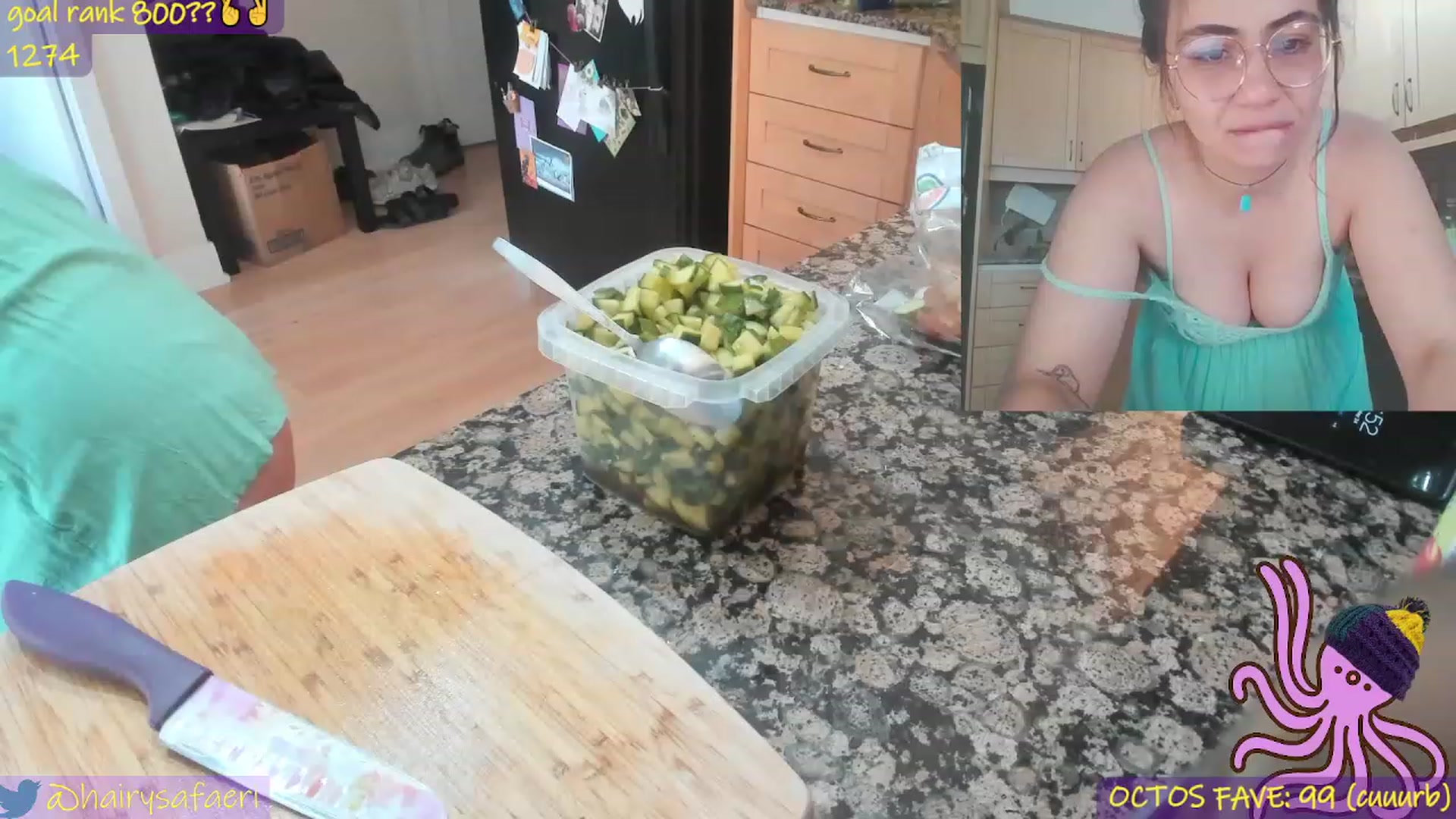 Gallery image thumbnail from HairySafaeri's myfreecams stream on, 05/24/2023, 19:36 image 13 of 20