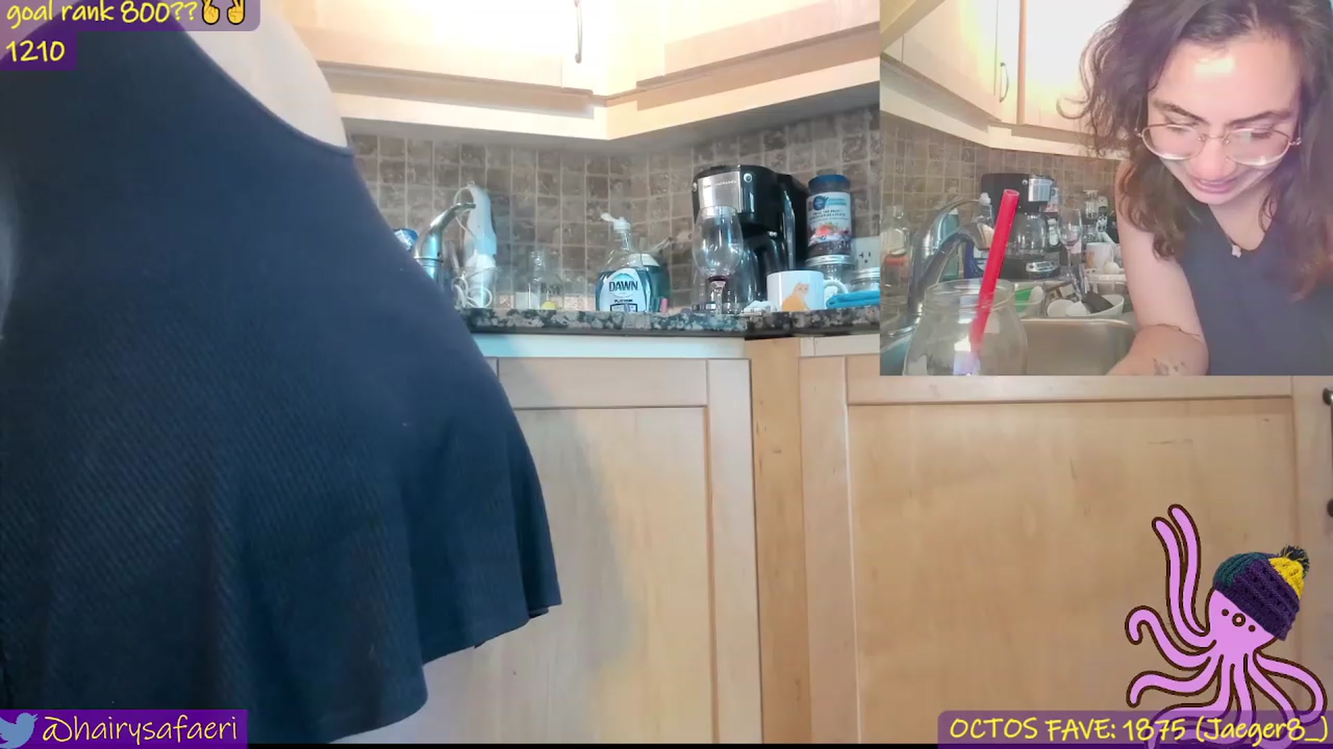 Gallery image thumbnail from HairySafaeri's myfreecams stream on, 05/31/2023, 18:29 image 17 of 20