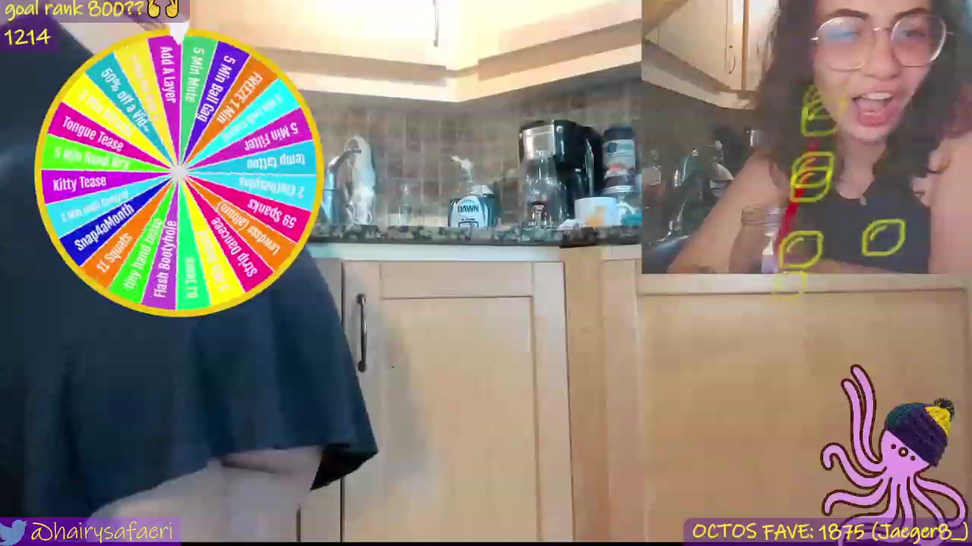 Gallery image thumbnail from HairySafaeri's myfreecams stream on, 05/31/2023, 18:29 image 16 of 20