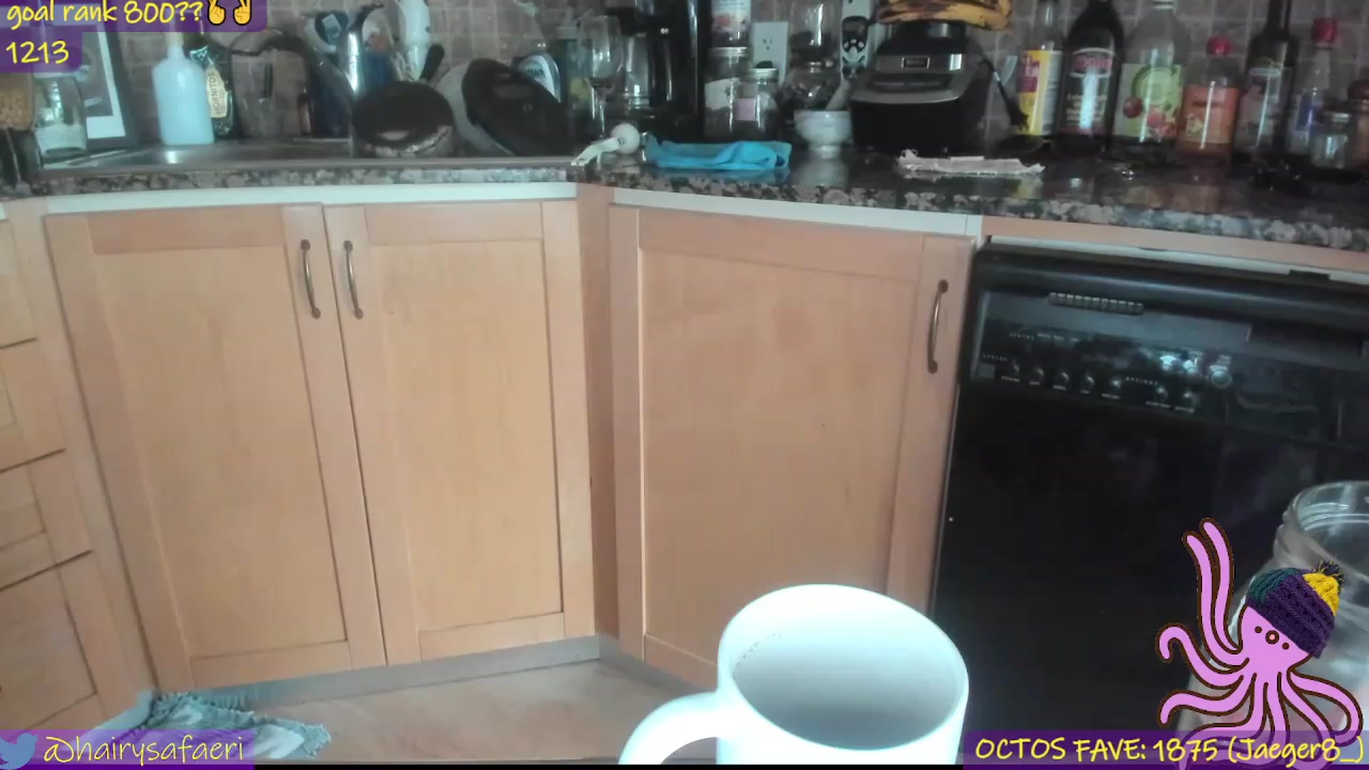 Gallery image thumbnail from HairySafaeri's myfreecams stream on, 05/31/2023, 18:29 image 9 of 20