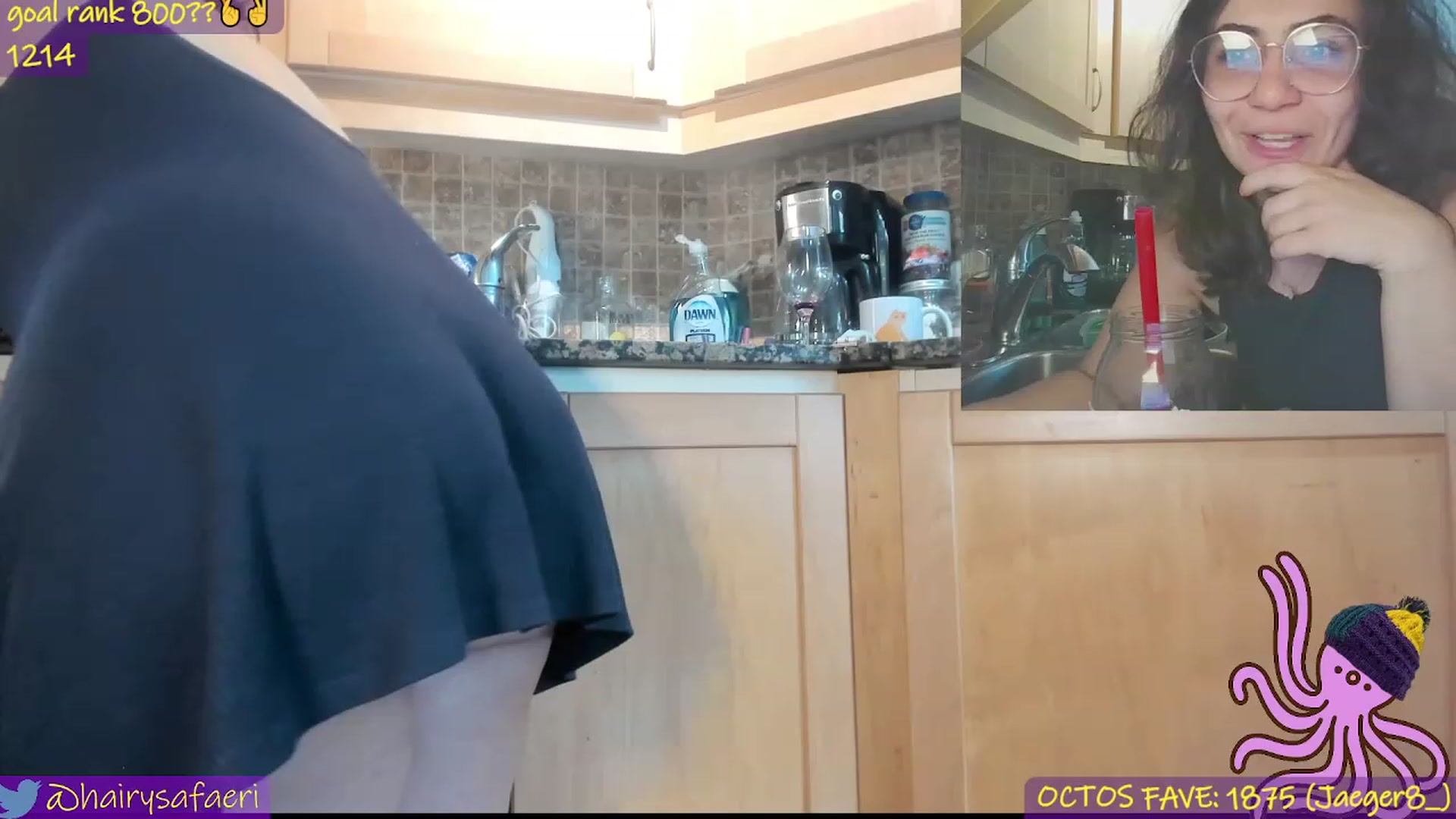Gallery image thumbnail from HairySafaeri's myfreecams stream on, 05/31/2023, 18:29 image 15 of 20